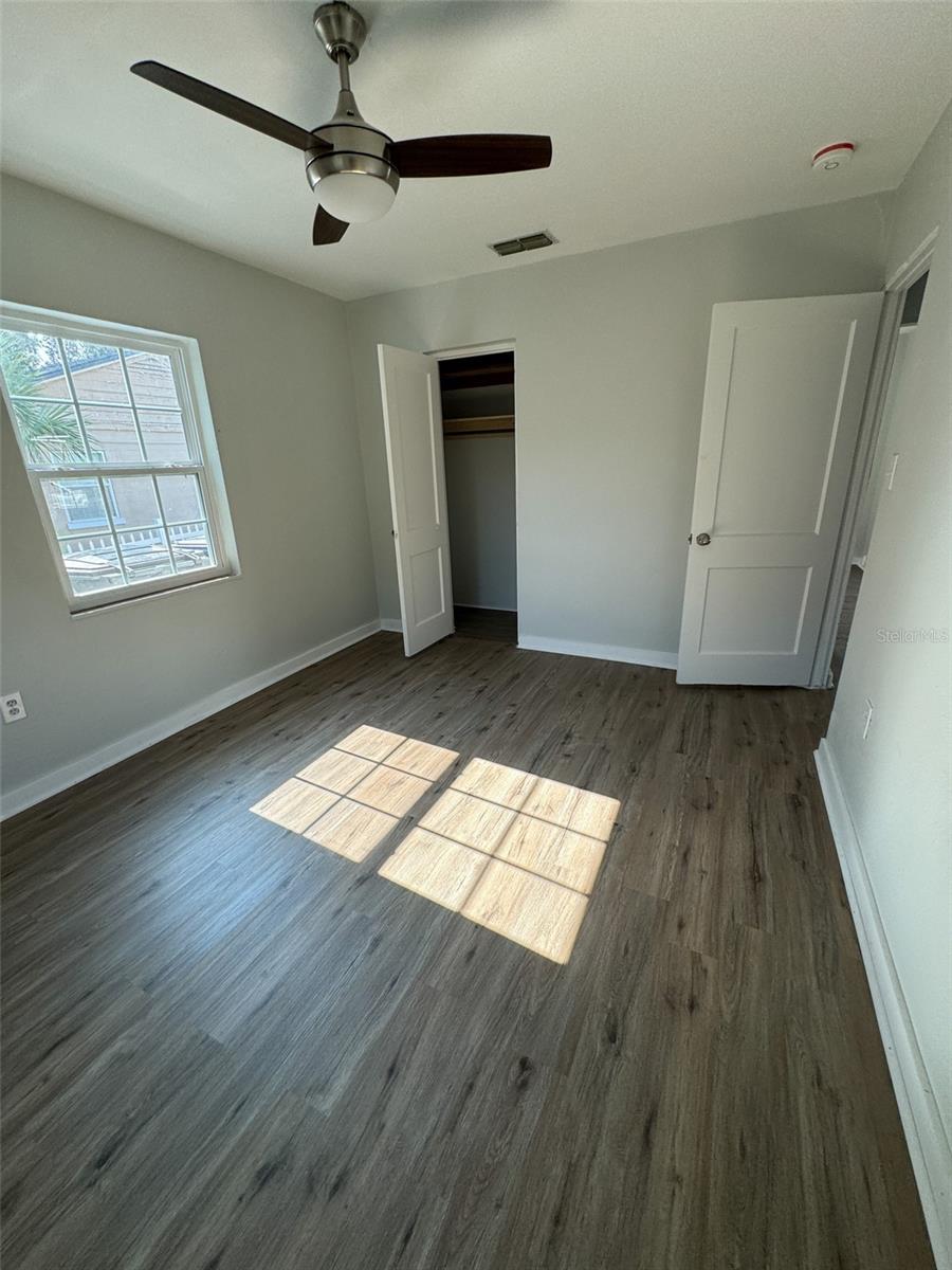 Image 11 of 19 For 618 Webster Avenue