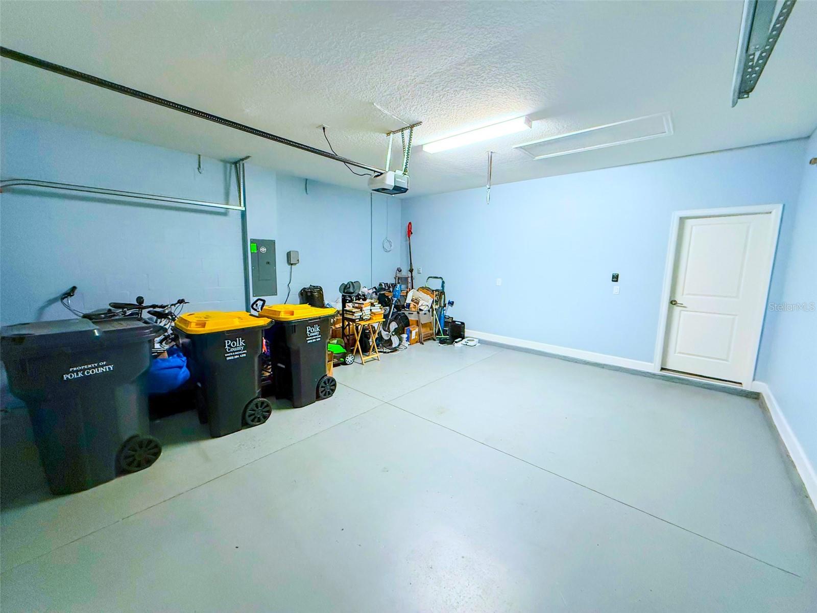 Image 40 of 52 For 1047 Oak Bluff Drive