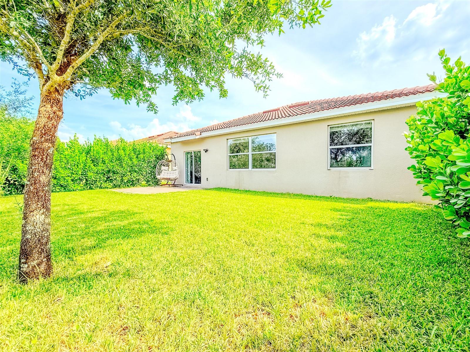 Image 41 of 52 For 1047 Oak Bluff Drive