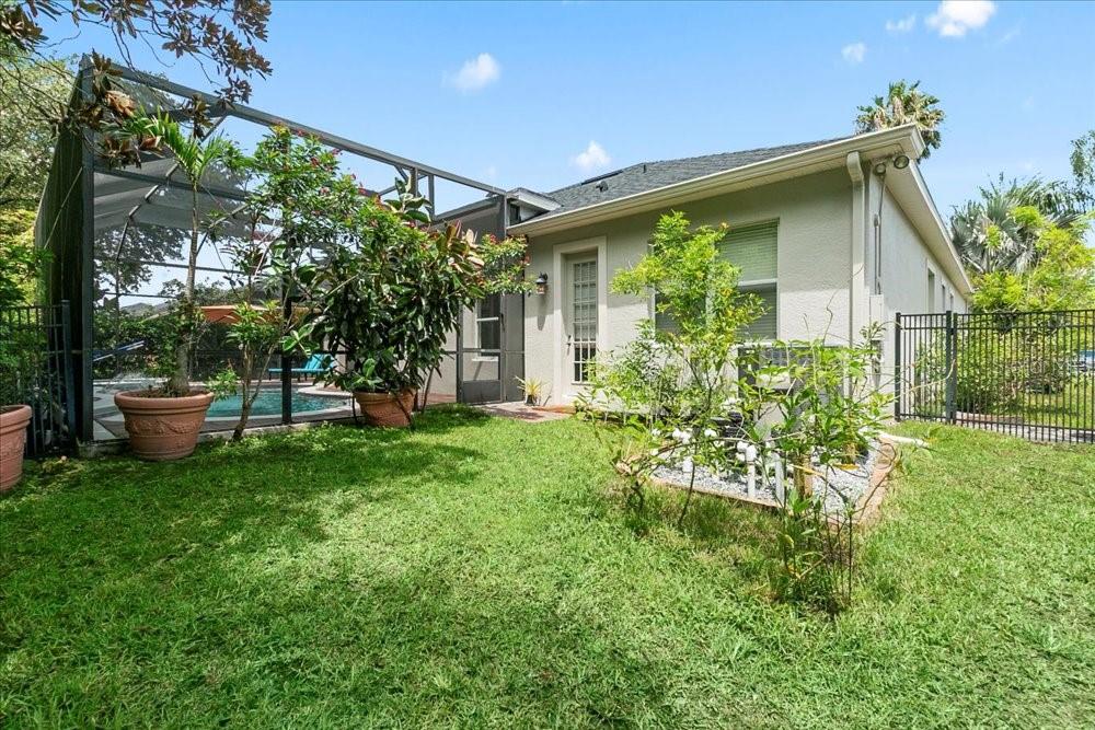 Image 26 of 69 For 4080 Safflower Terrace