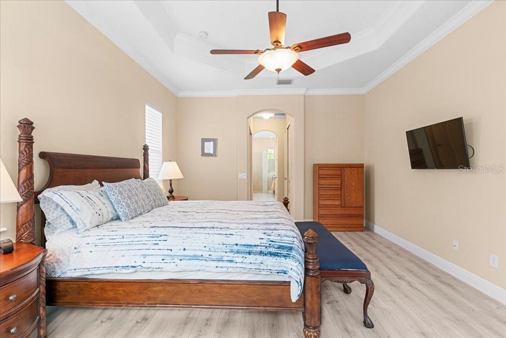 Image 33 of 69 For 4080 Safflower Terrace