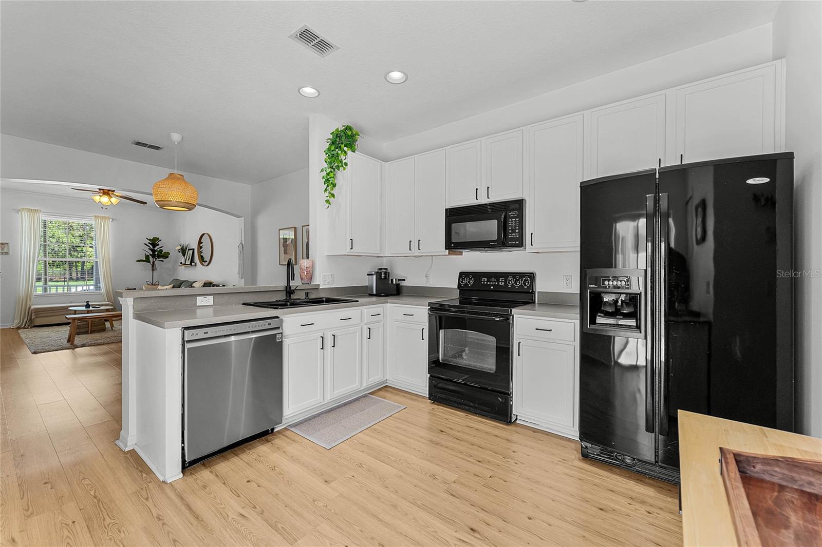 Image 16 of 60 For 14466 Bridgewater Crossings Boulevard