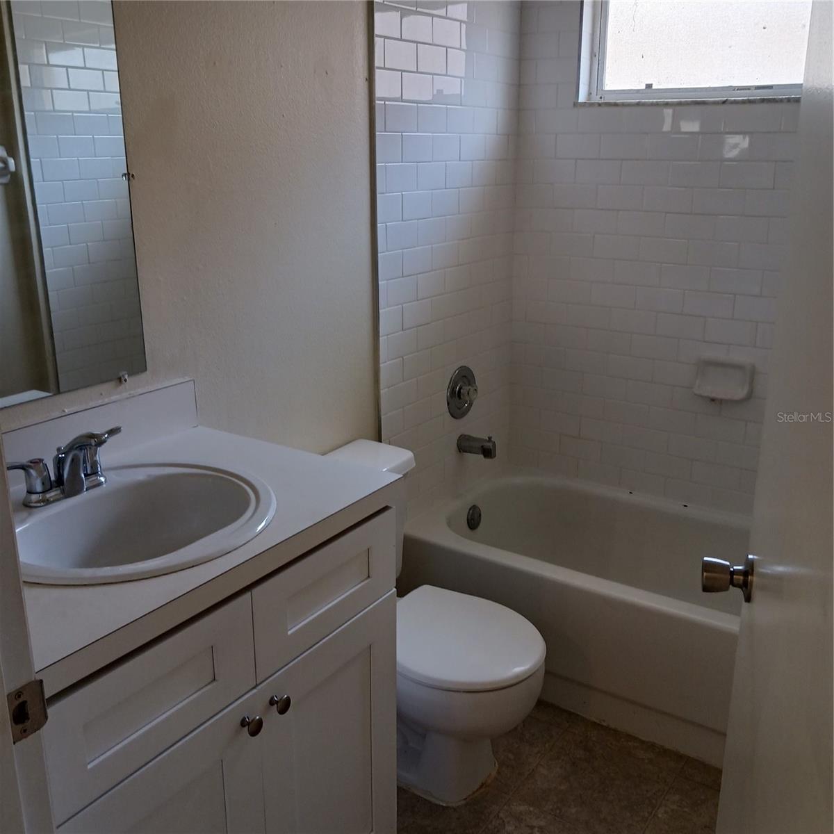 Image 12 of 14 For 289 White Marsh Circle
