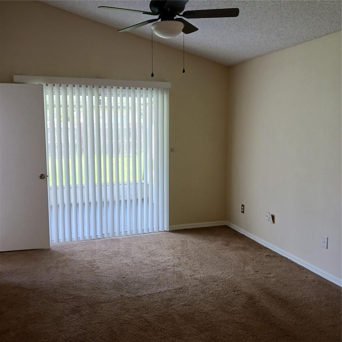 Image 7 of 14 For 289 White Marsh Circle