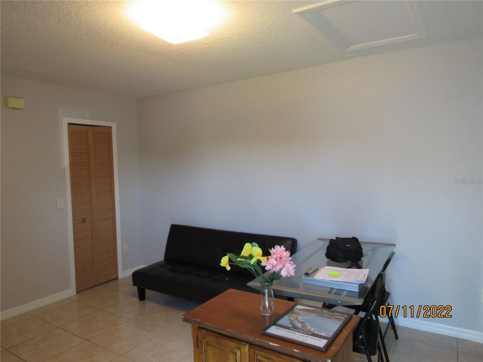Image 6 of 17 For 934 Caribbean Drive