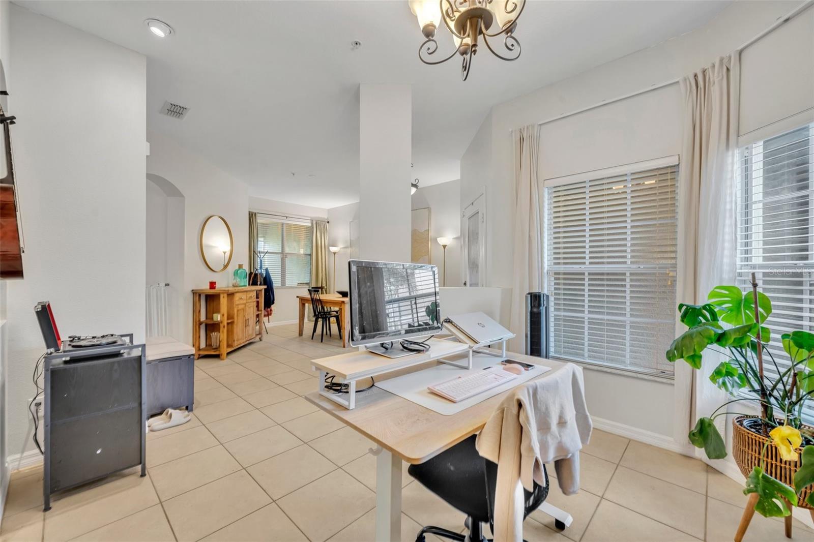 Image 10 of 44 For 480 Cruz Bay Circle