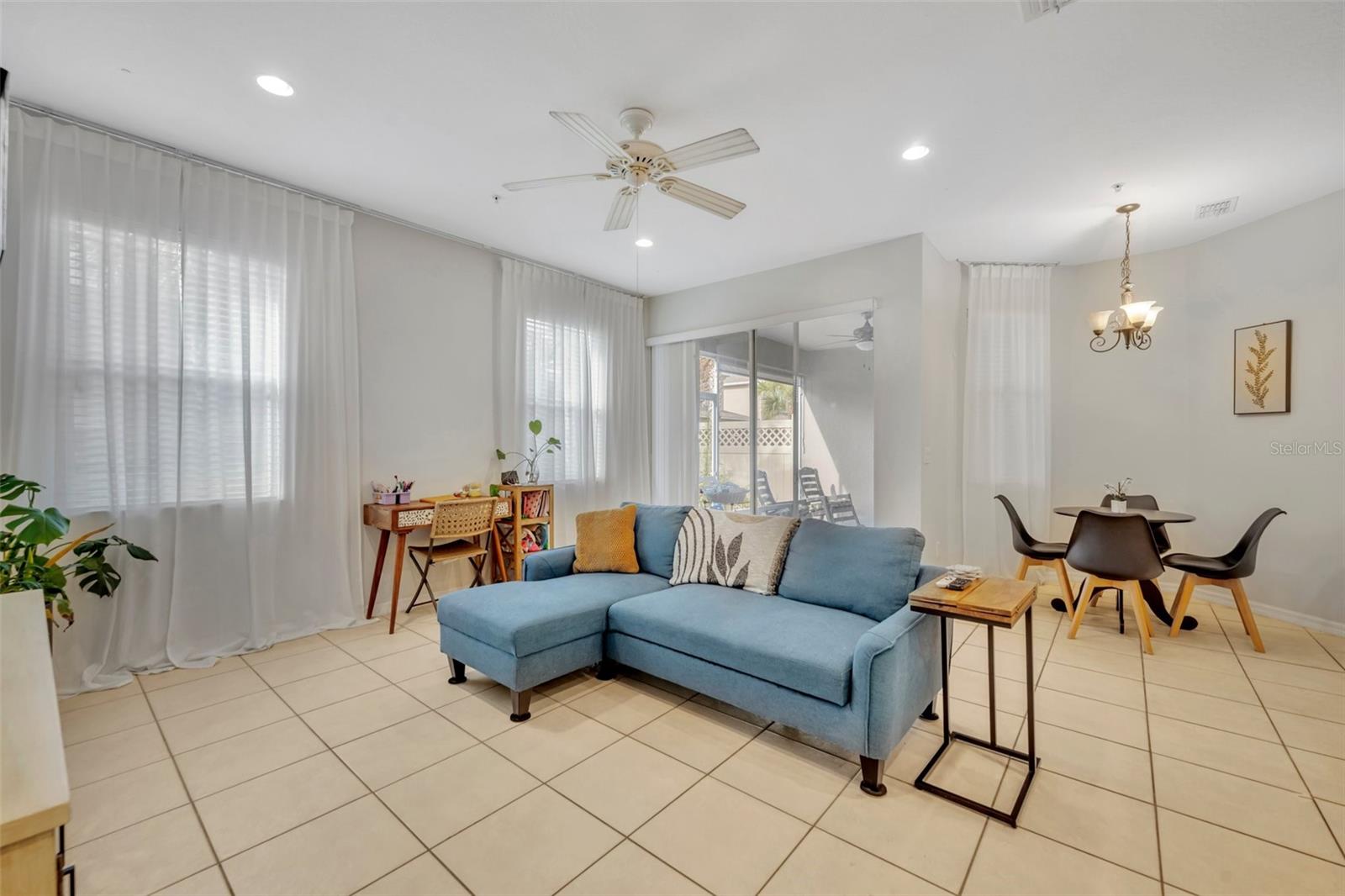 Image 17 of 44 For 480 Cruz Bay Circle