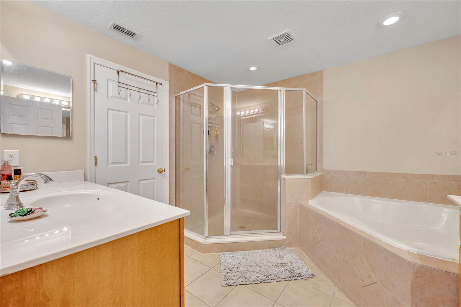 Image 31 of 44 For 480 Cruz Bay Circle