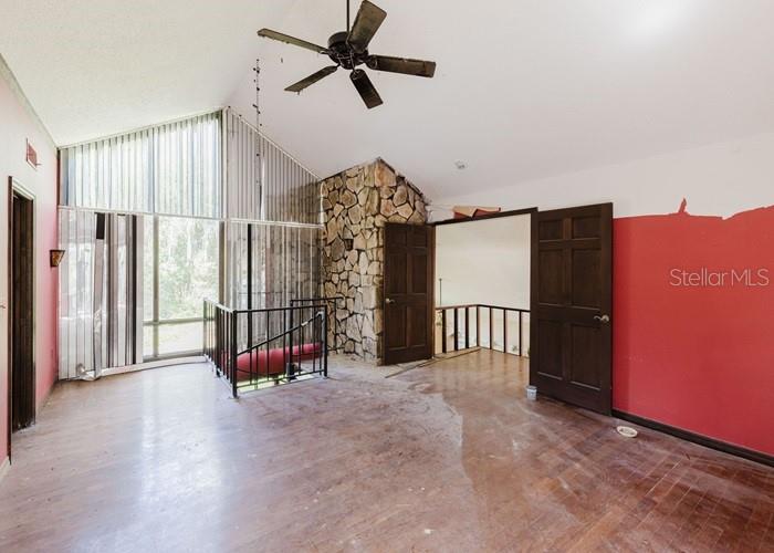 Image 17 of 22 For 38636 Berchfield Road