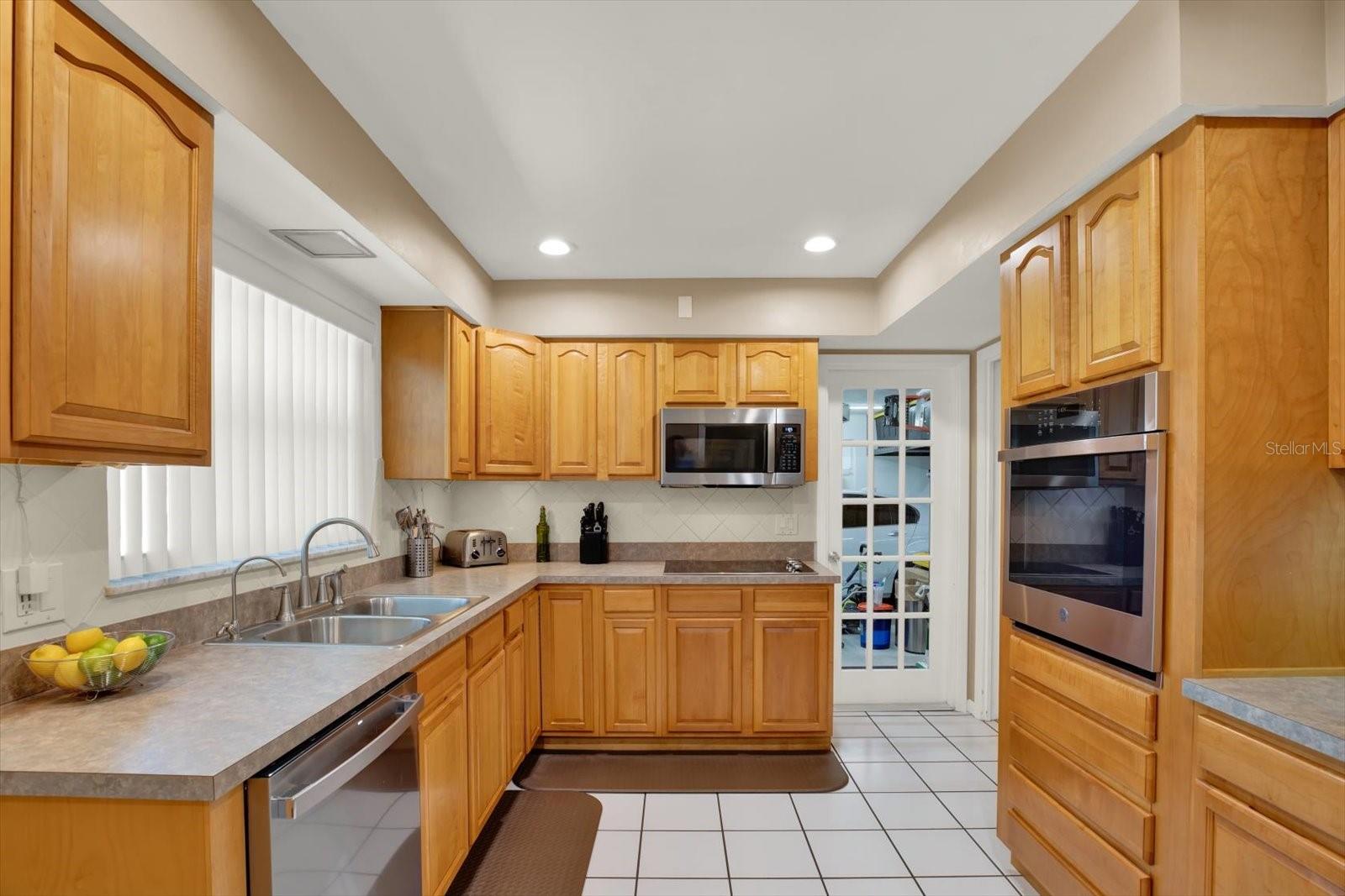 Image 11 of 51 For 1817 Lombardy Drive
