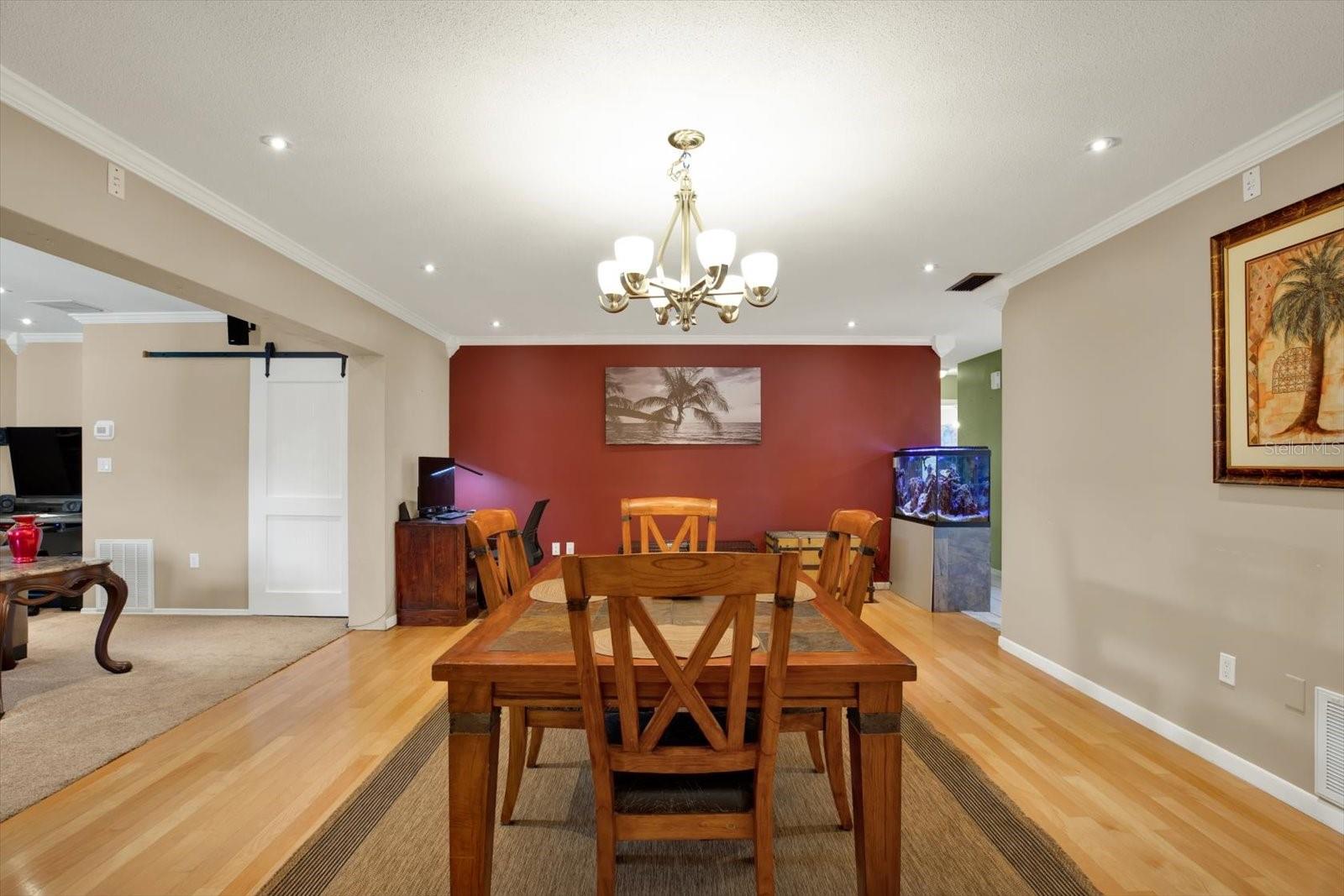 Image 15 of 51 For 1817 Lombardy Drive