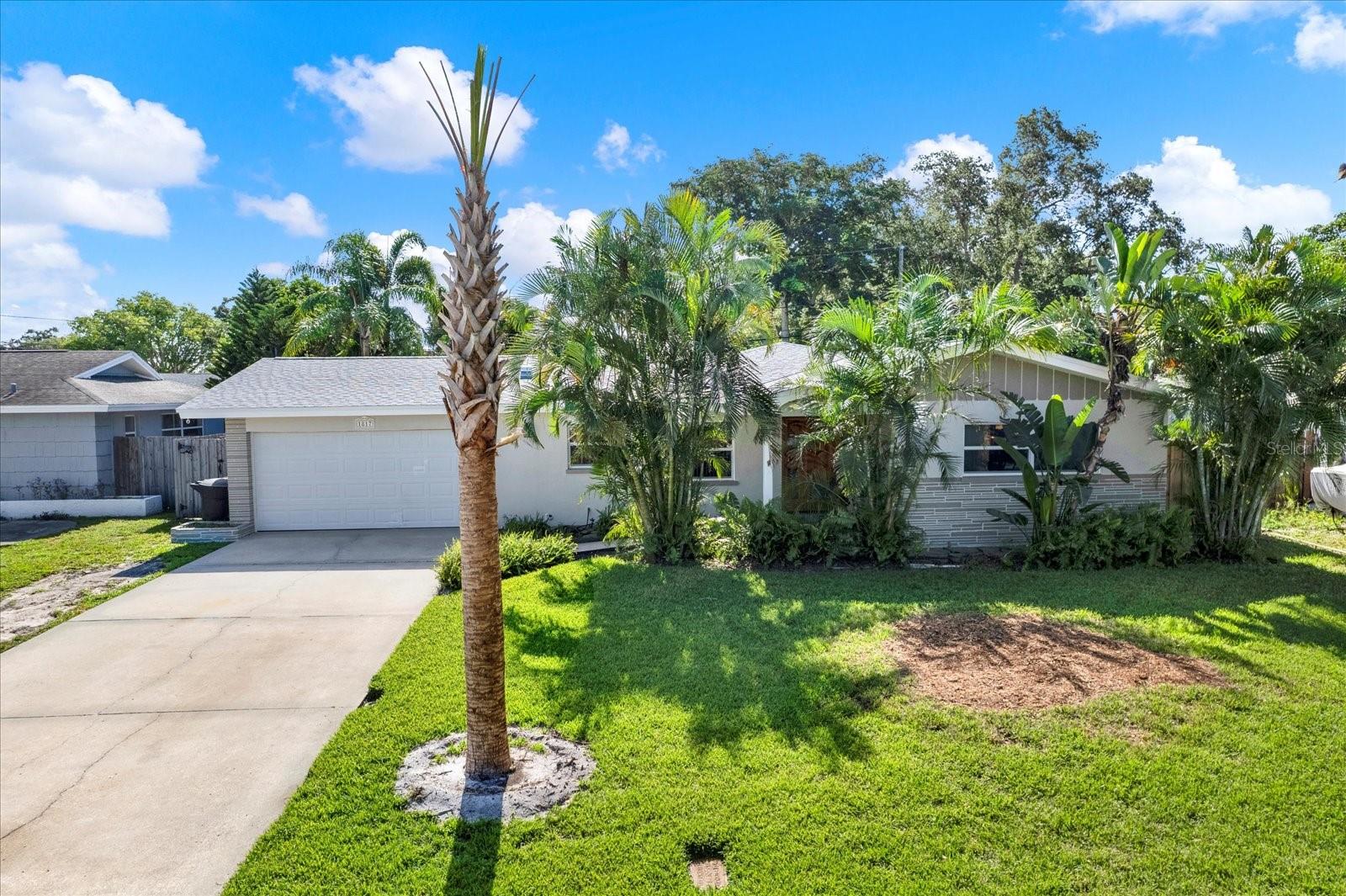 Image 2 of 51 For 1817 Lombardy Drive