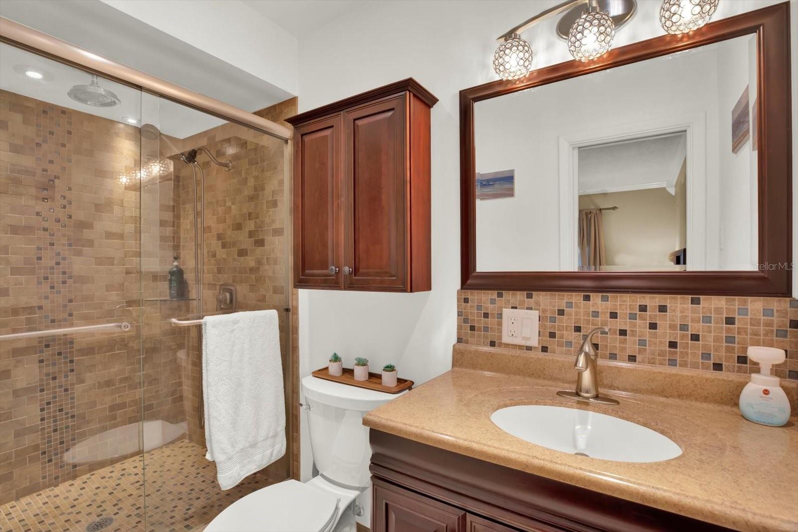 Image 30 of 51 For 1817 Lombardy Drive