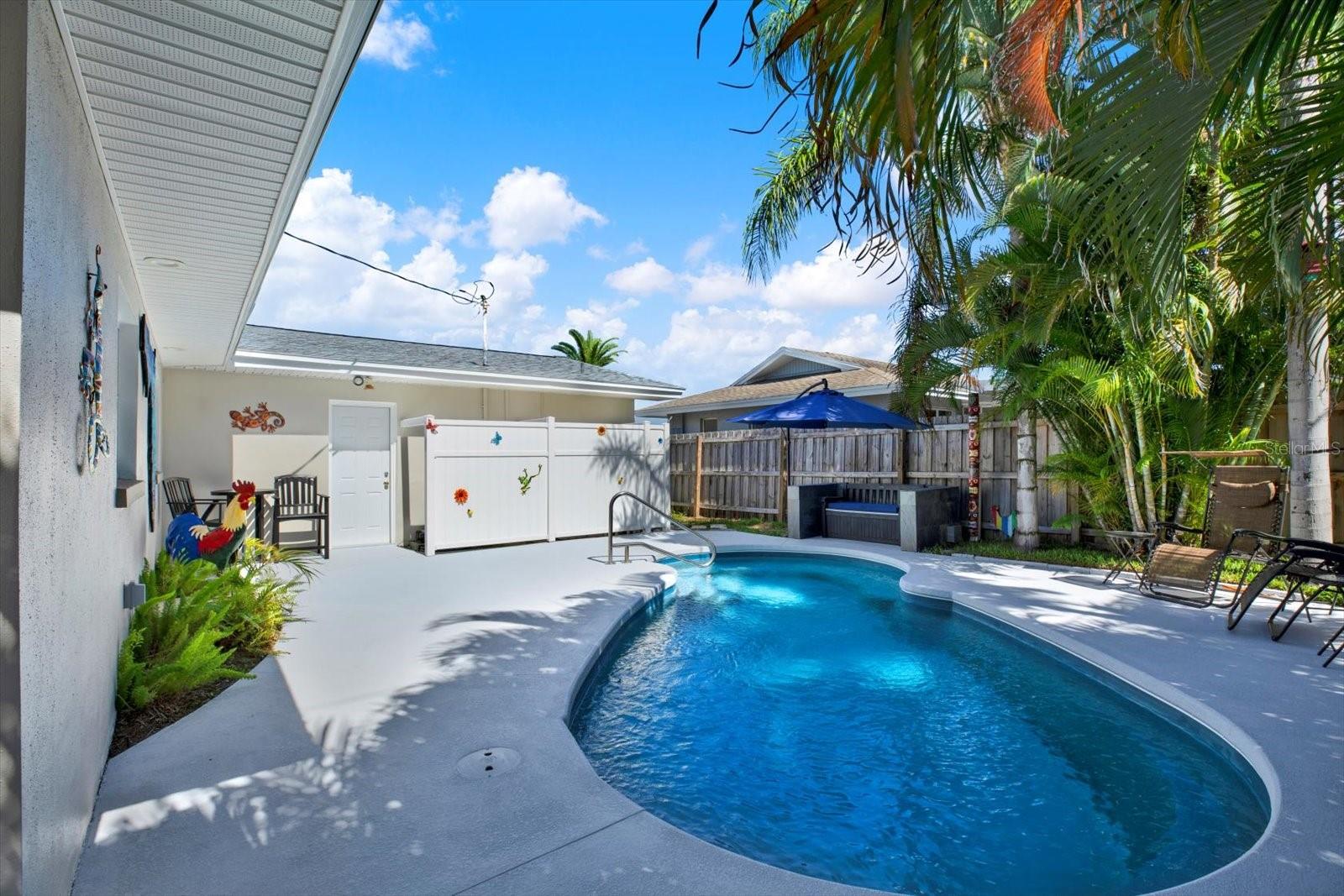 Image 38 of 51 For 1817 Lombardy Drive
