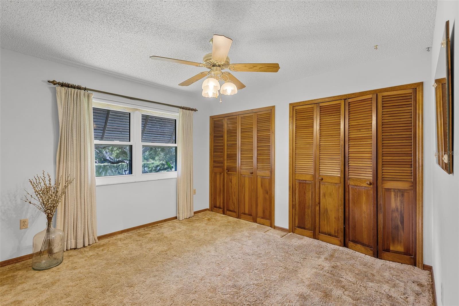 Image 24 of 63 For 5614 Harbor Drive