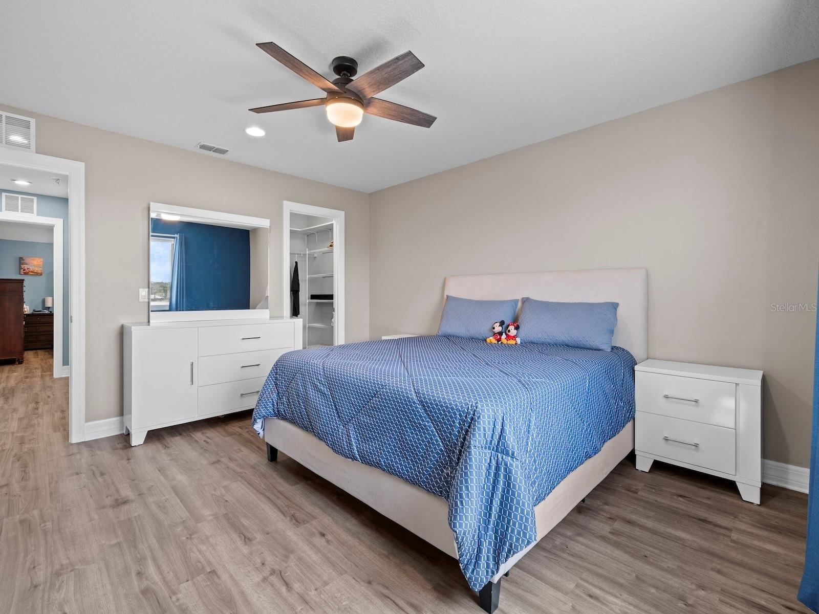 Image 36 of 58 For 2618 Mead Avenue