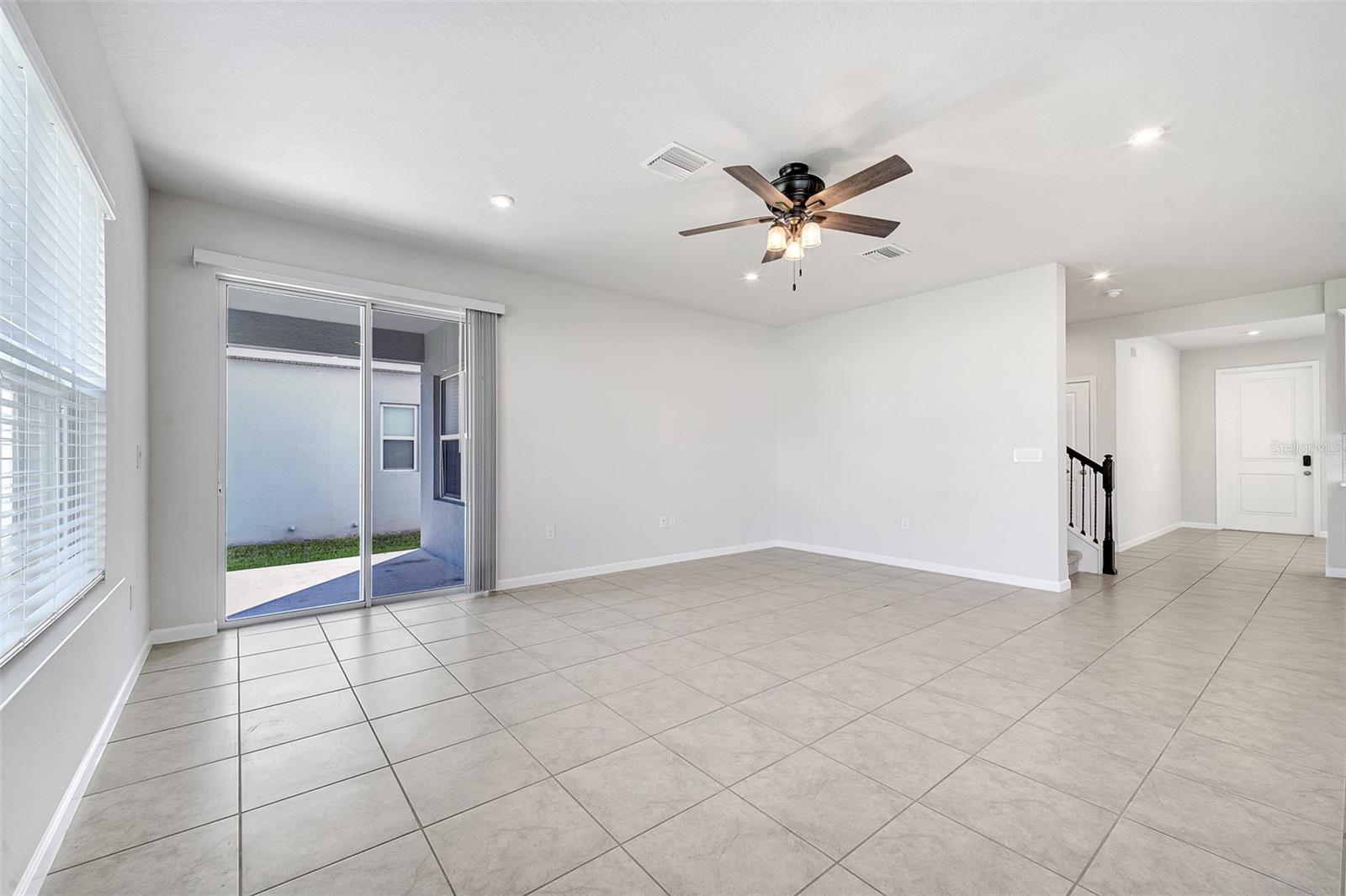 Image 14 of 42 For 5539 Toulouse Lane