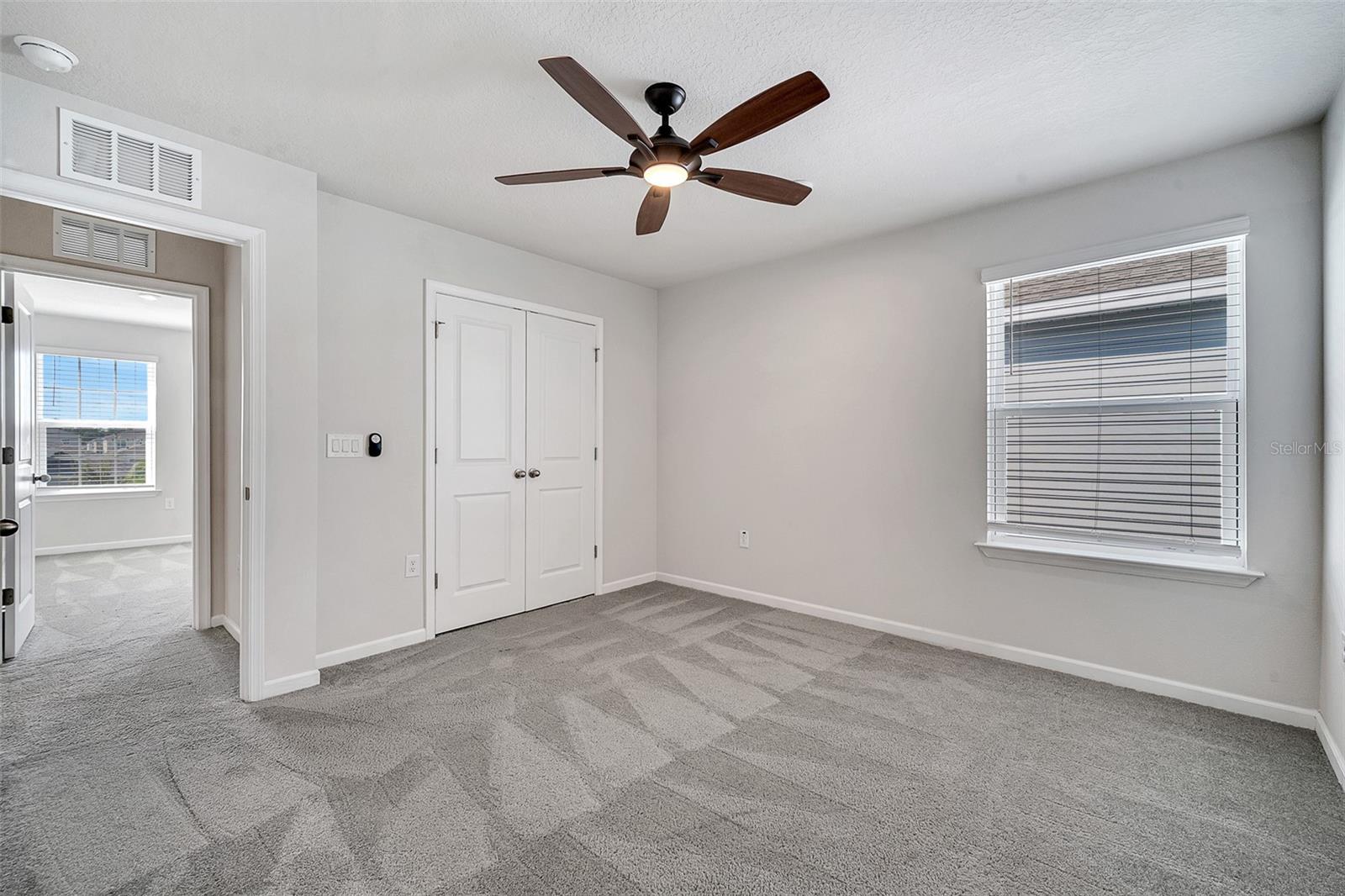 Image 33 of 42 For 5539 Toulouse Lane