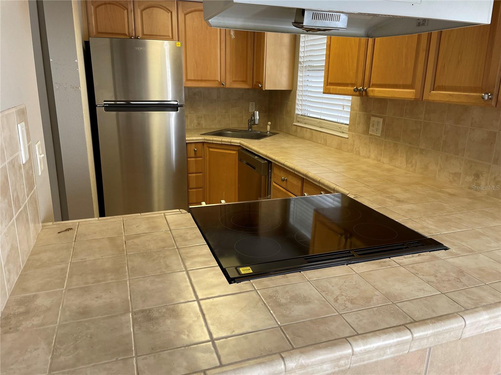 Image 8 of 21 For 1000 Semoran Boulevard 703
