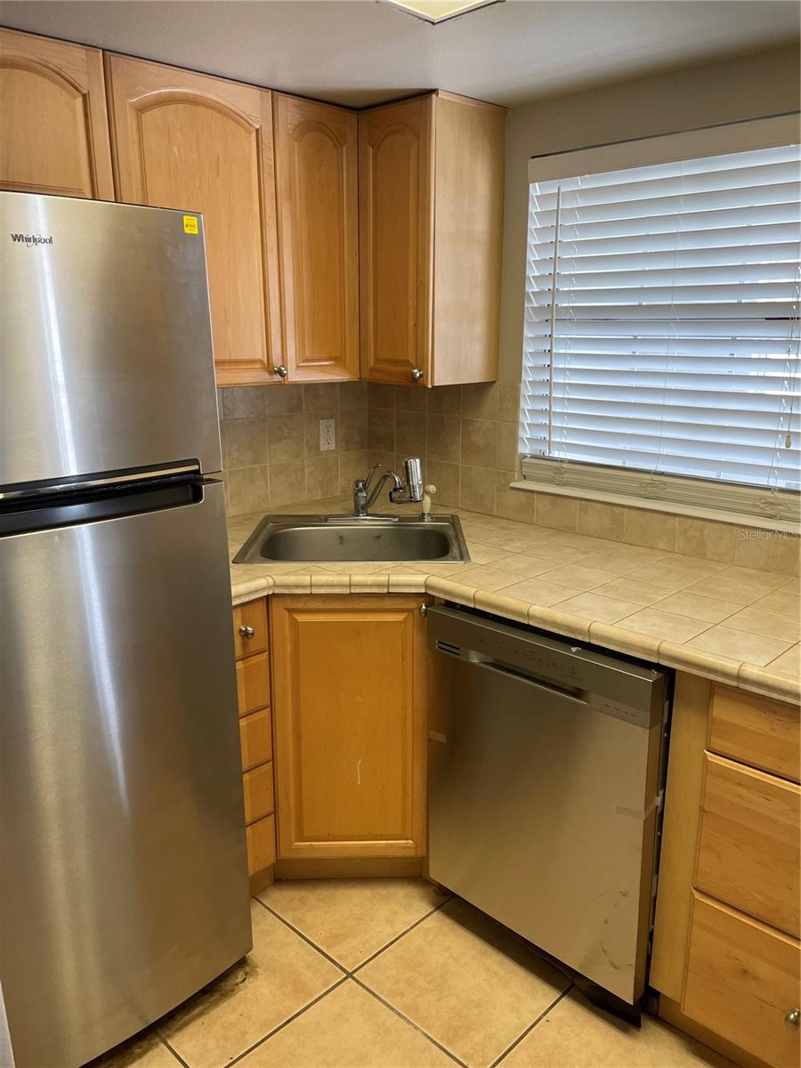 Image 9 of 21 For 1000 Semoran Boulevard 703