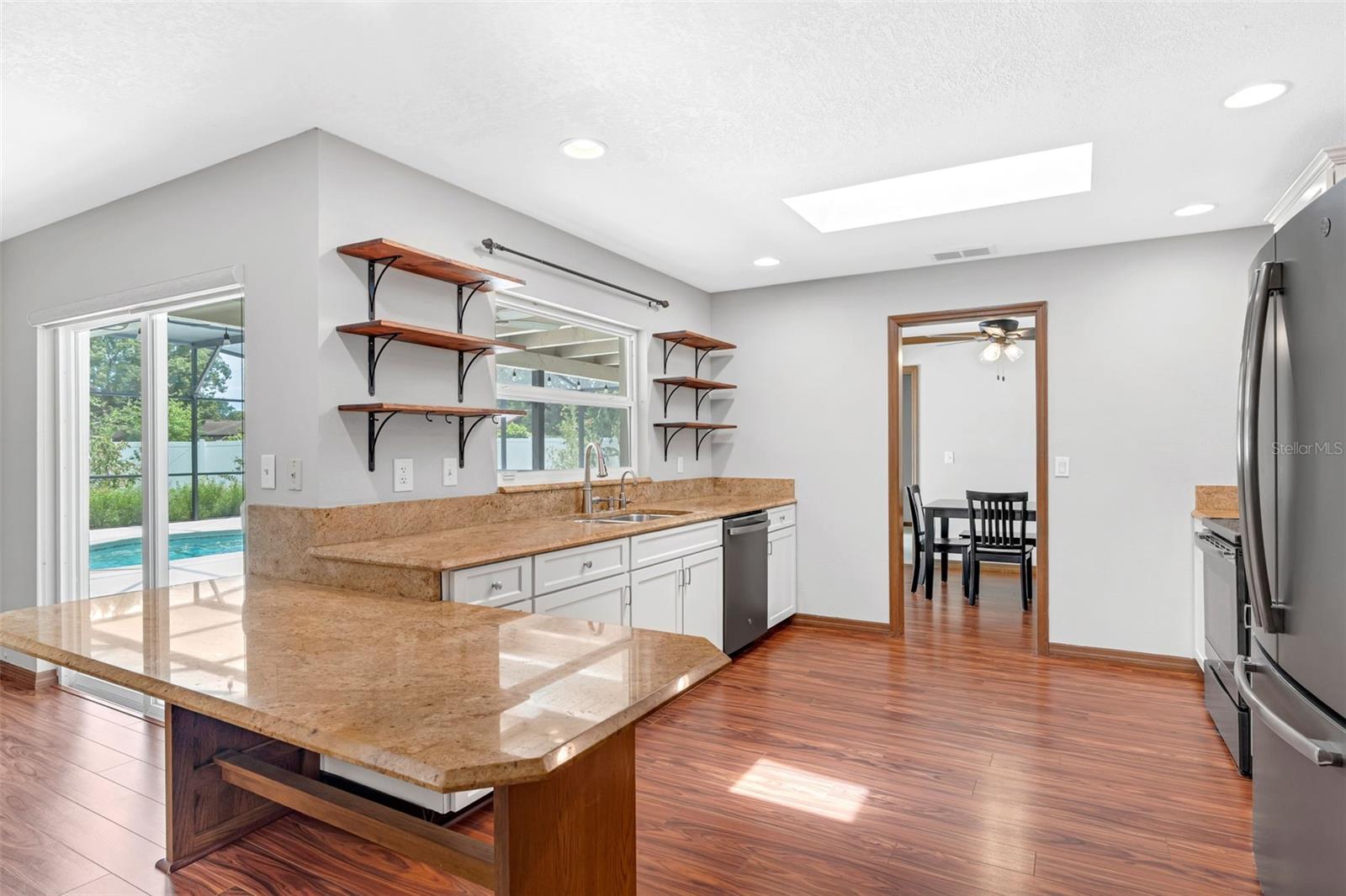 Image 18 of 74 For 114 Beaufort Drive