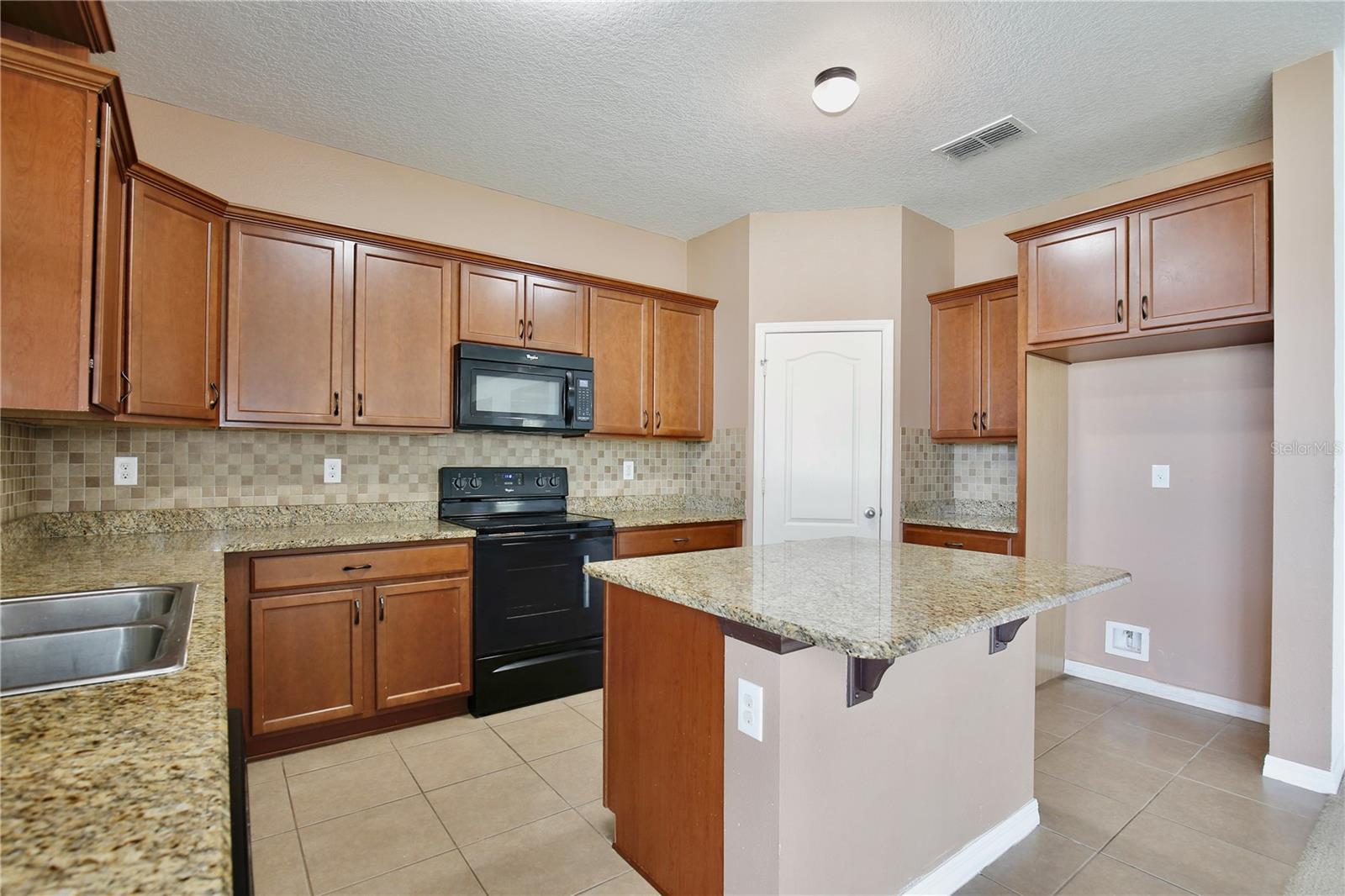 Image 10 of 49 For 4568 Baler Trails Drive
