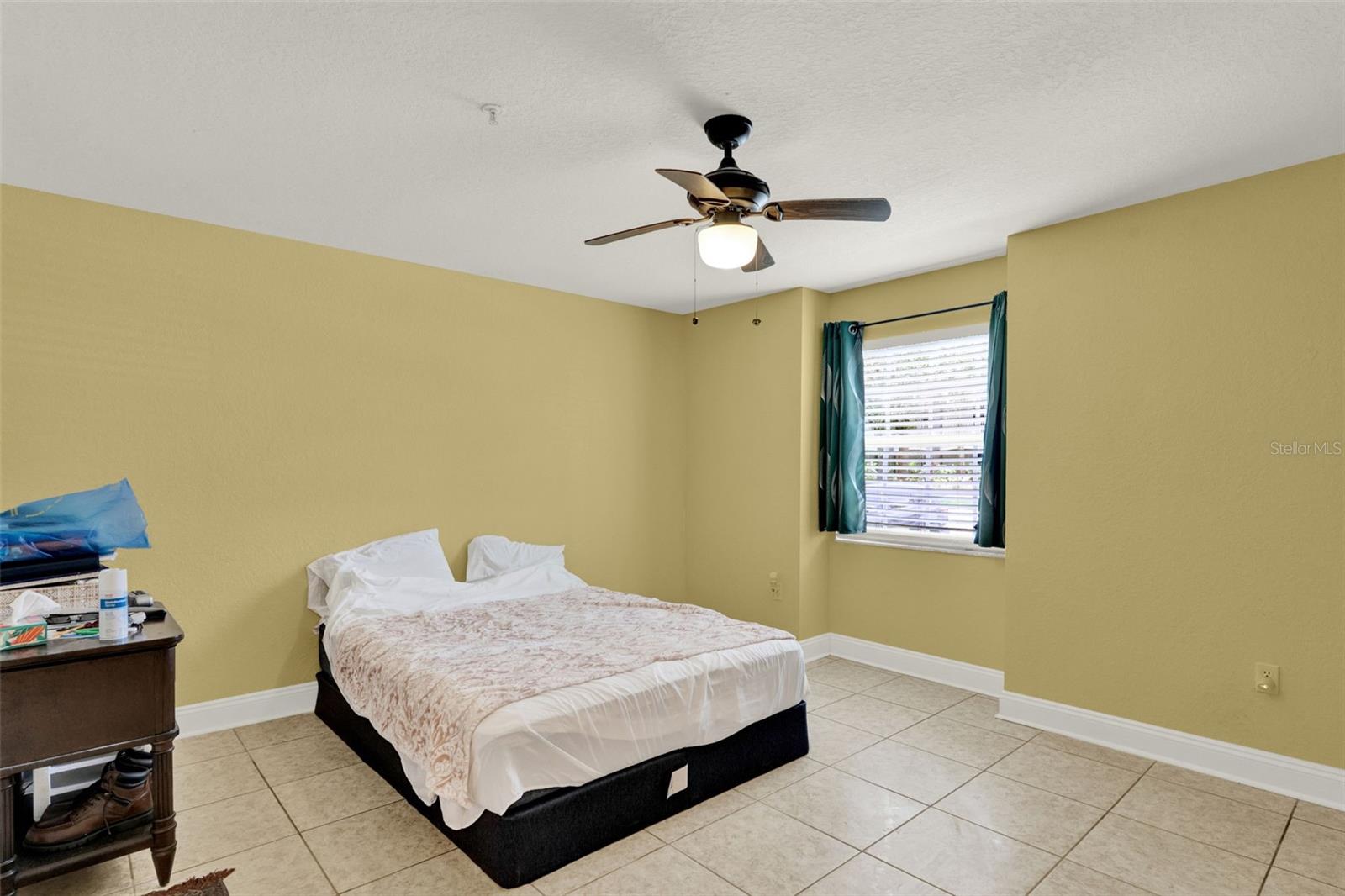 Image 11 of 20 For 13839 Fairway Island Drive 1111