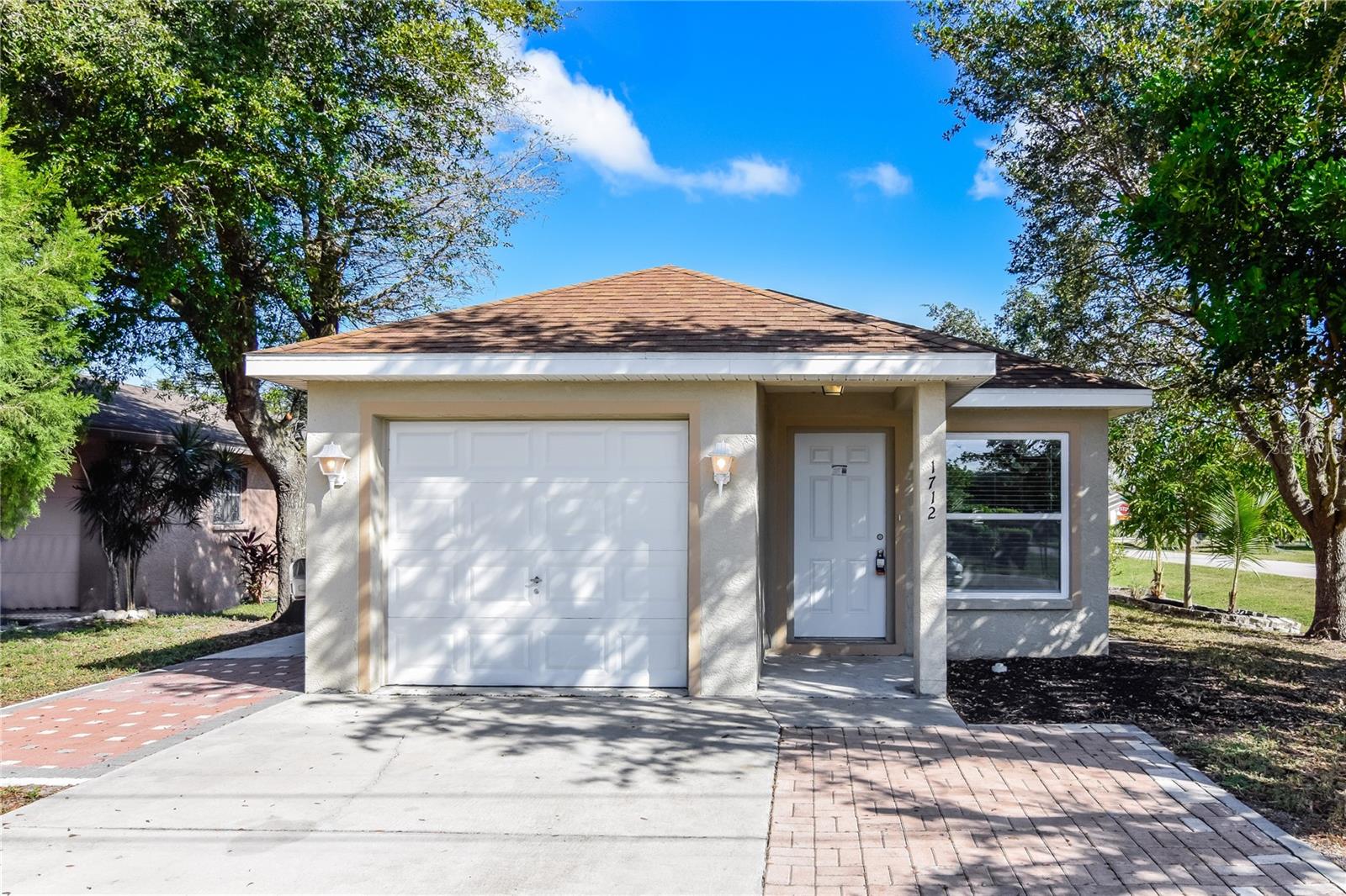 Details for 1712 18th Street, PALMETTO, FL 34221