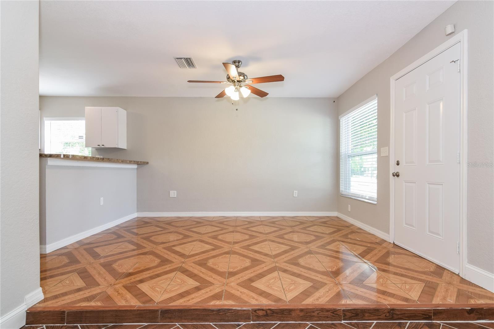 Image 4 of 16 For 1712 18th Street