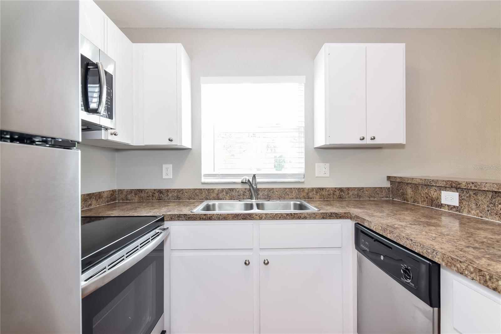 Image 5 of 16 For 1712 18th Street