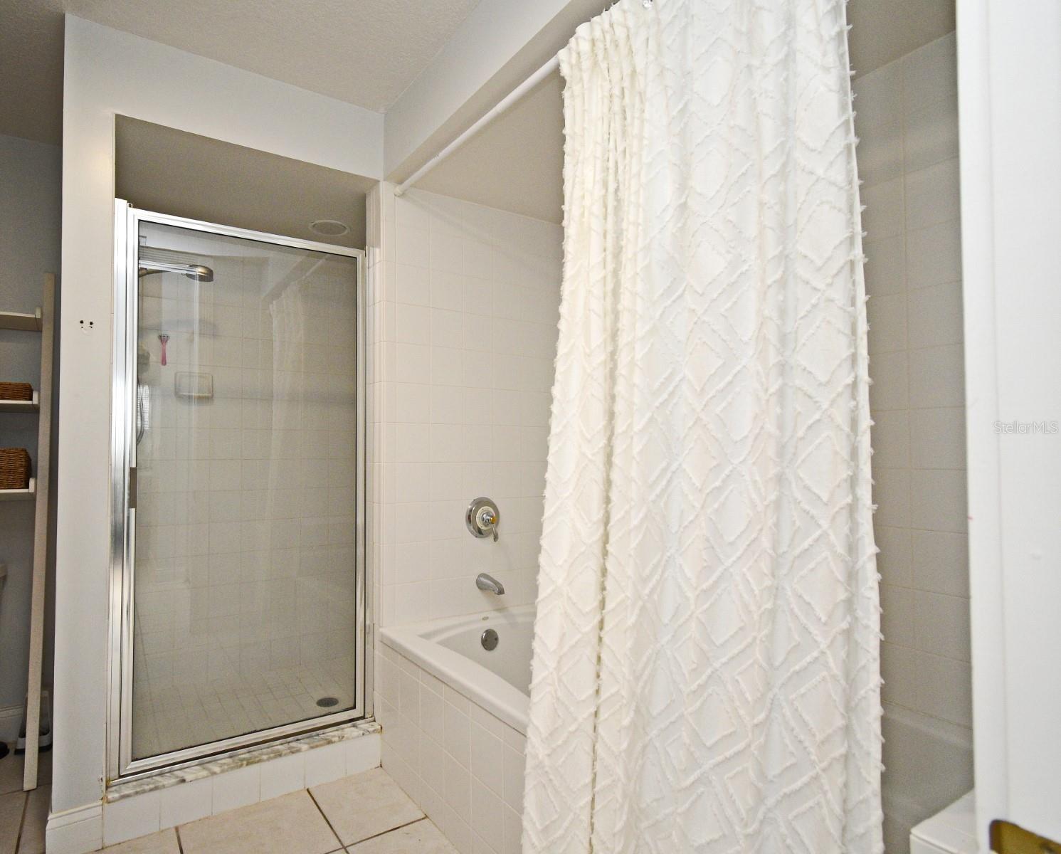 Image 19 of 42 For 4624 Harbour Village Boulevard 4206