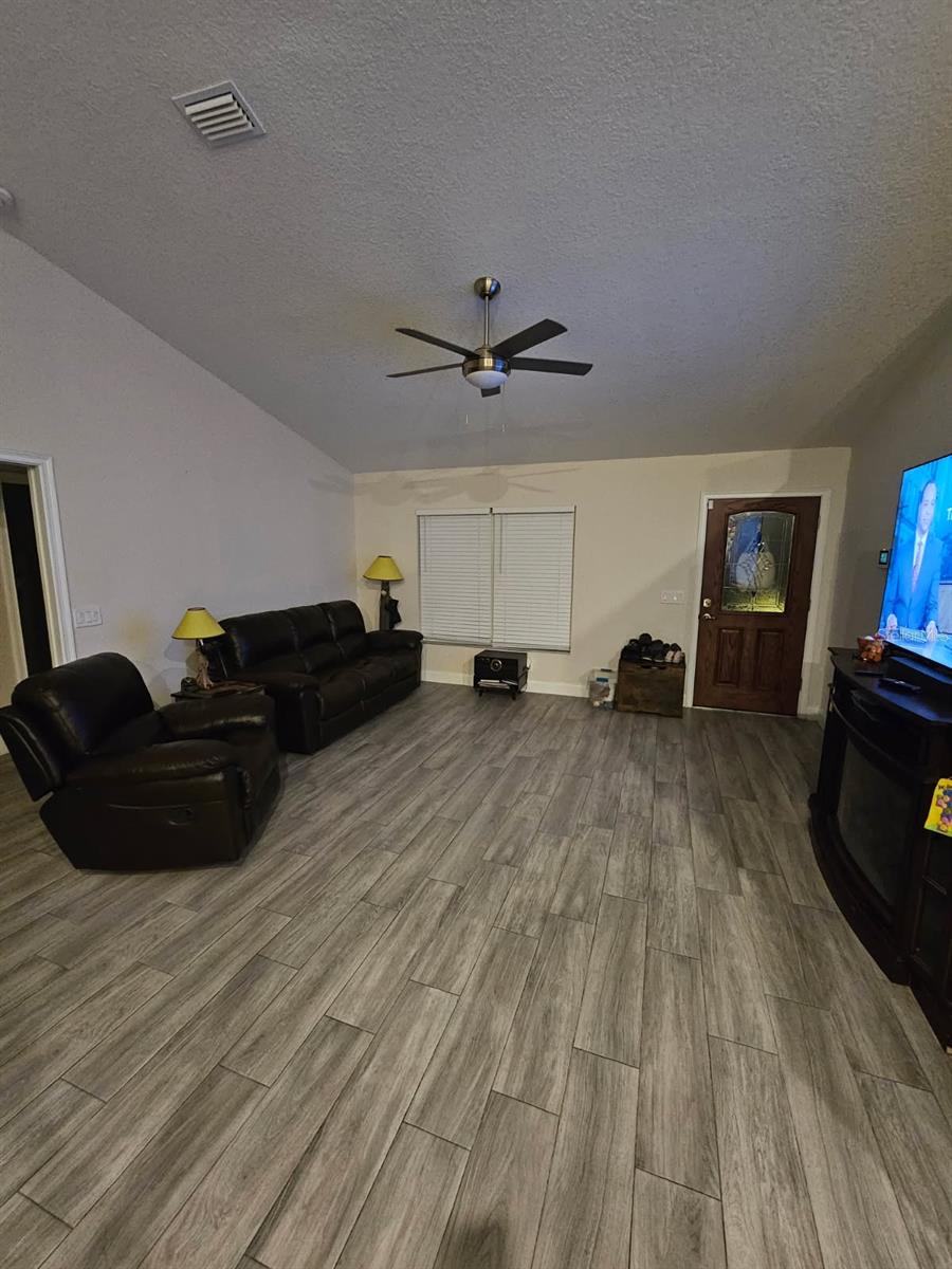 Image 3 of 4 For 854 Fisher Road