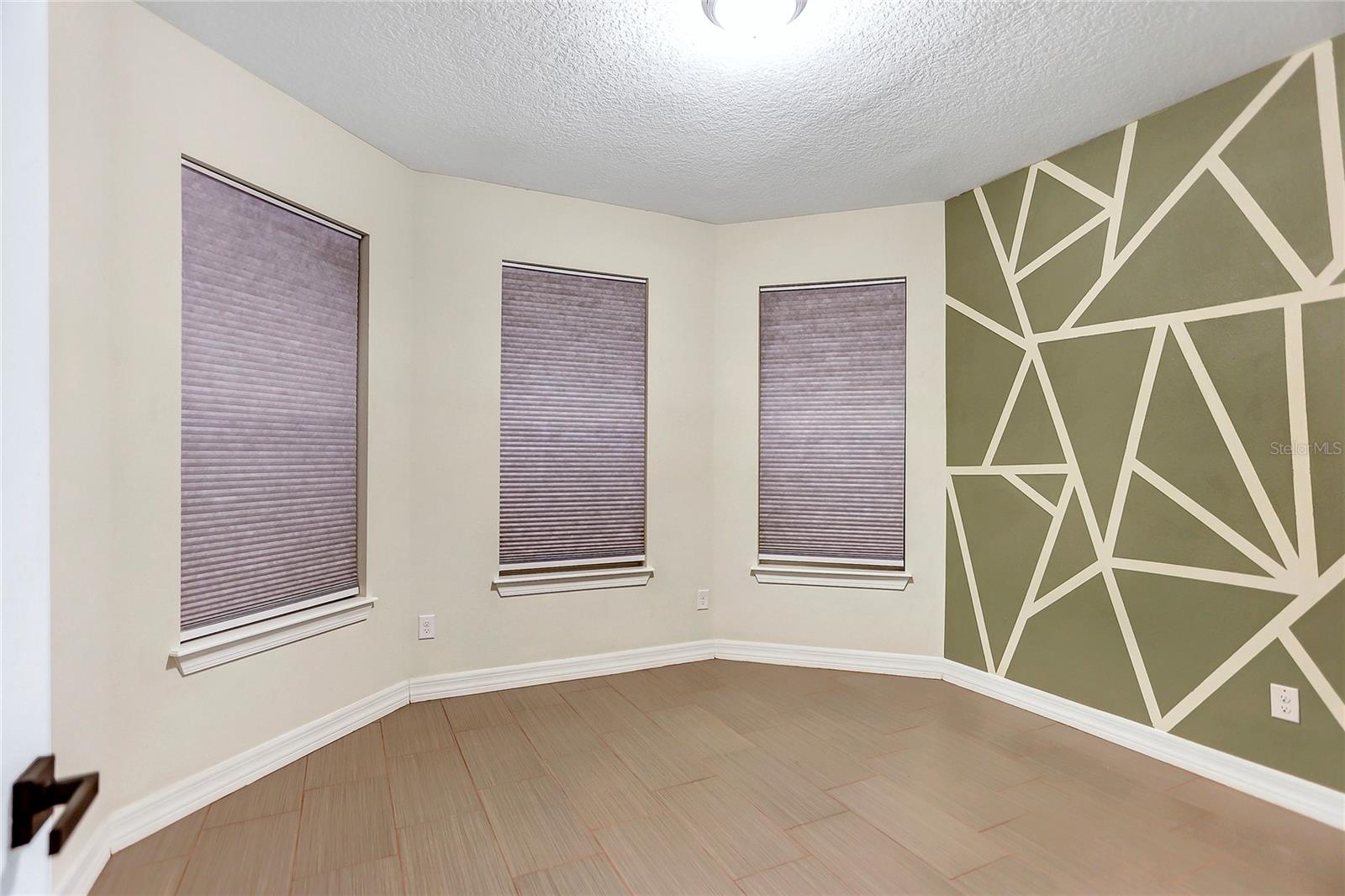 Image 22 of 51 For 2326 Gratia Place