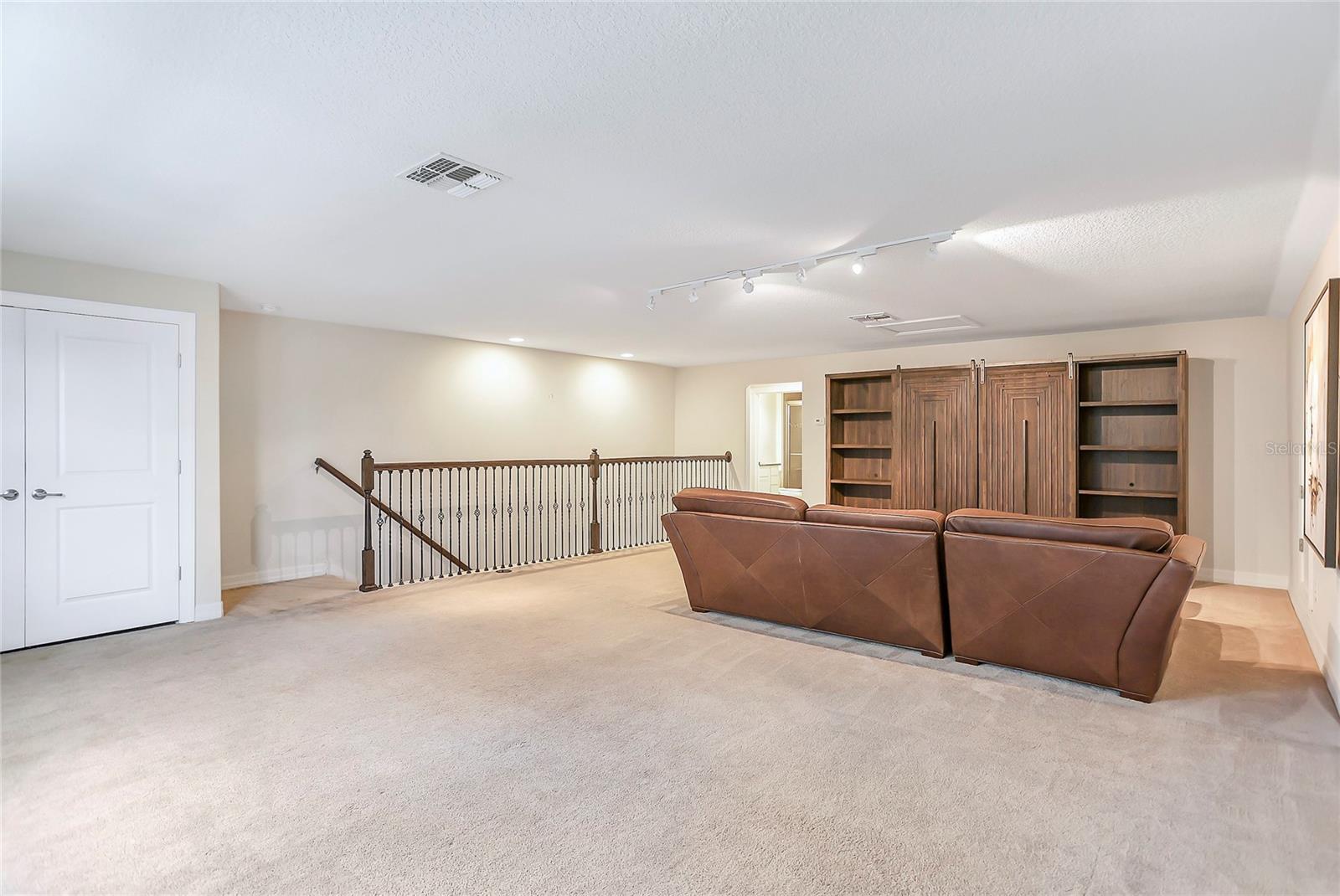 Image 32 of 51 For 2326 Gratia Place