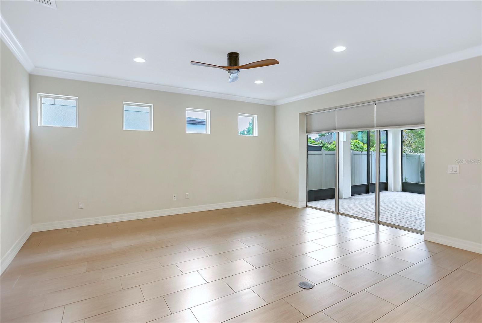Image 6 of 51 For 2326 Gratia Place
