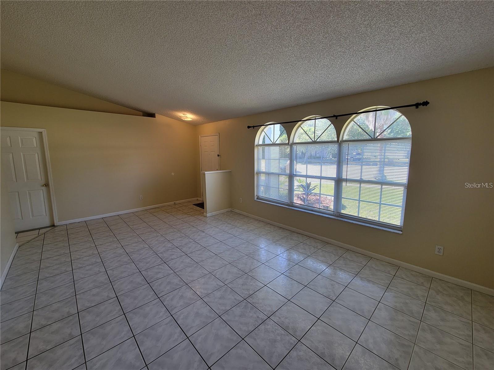 Image 3 of 5 For 503 Oak Branch Court