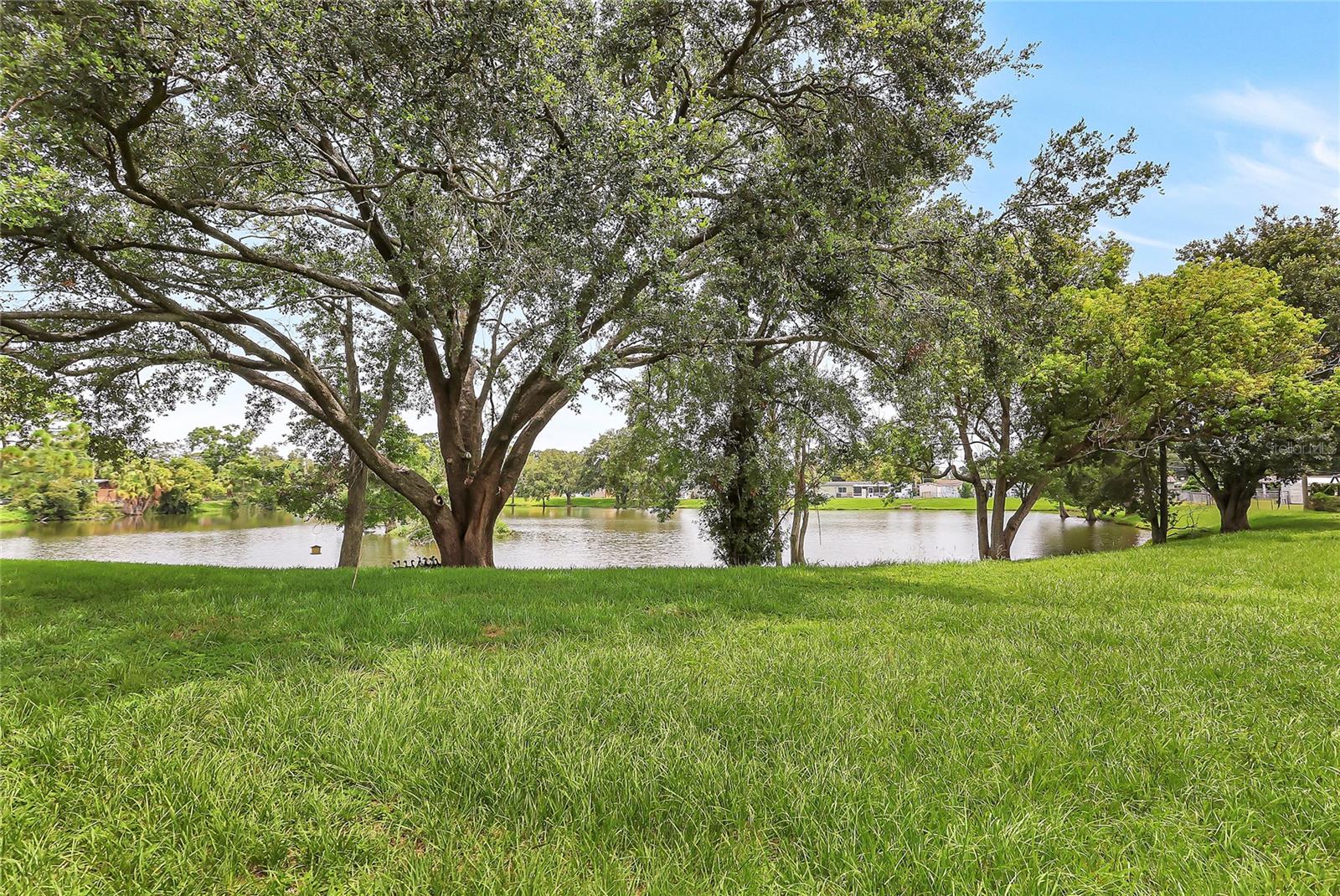 Image 17 of 22 For 5915 Colchester Drive