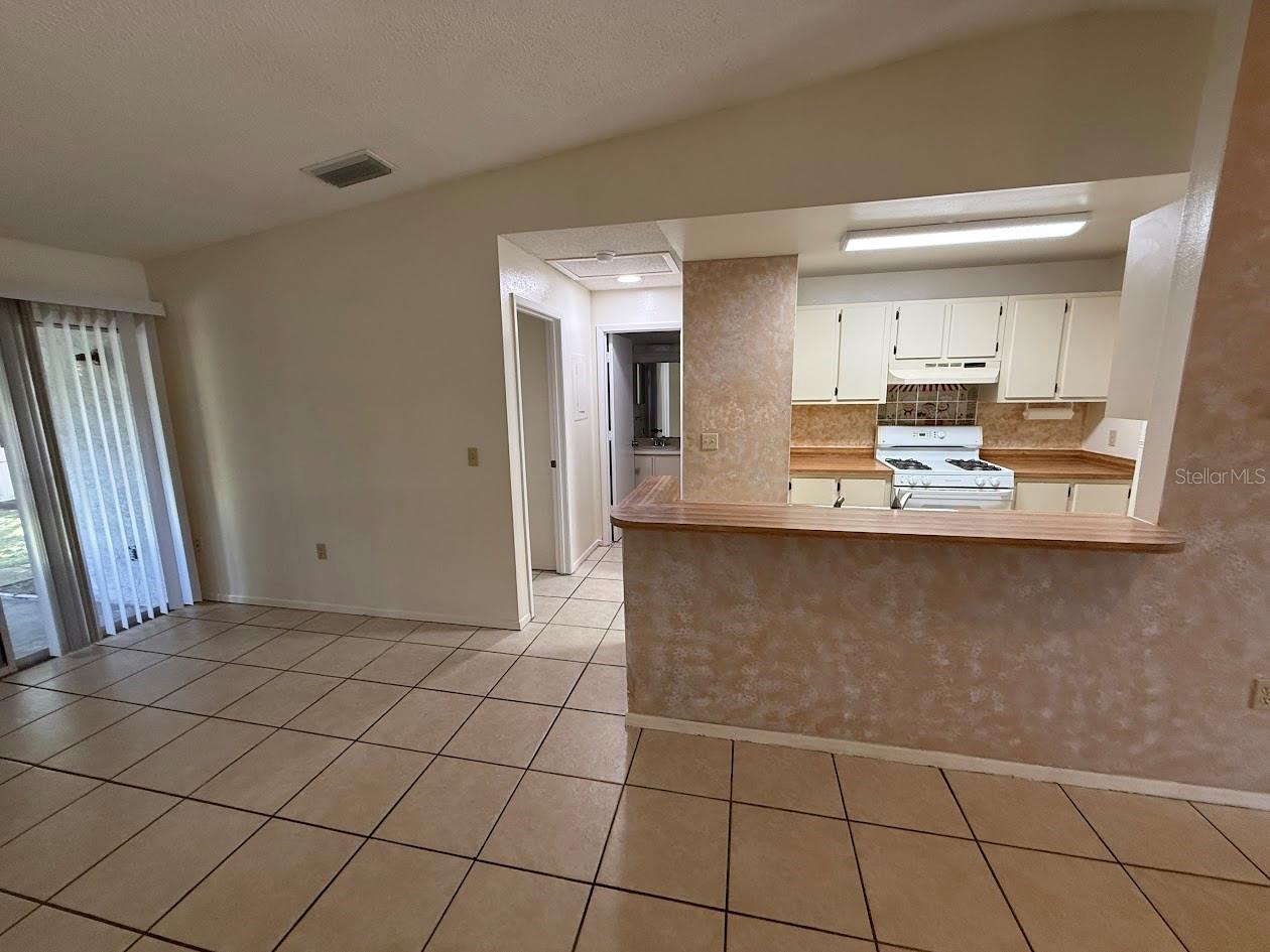 Image 7 of 23 For 1230 Westside Drive
