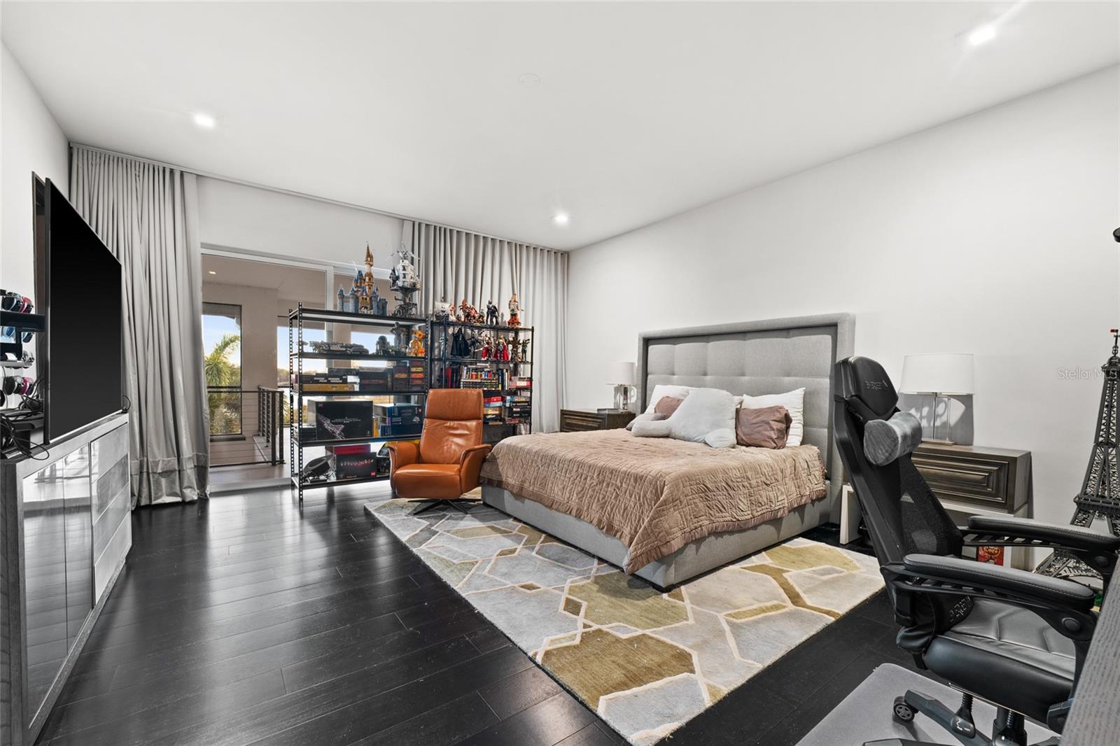 Image 21 of 35 For 12264 Montalcino Circle