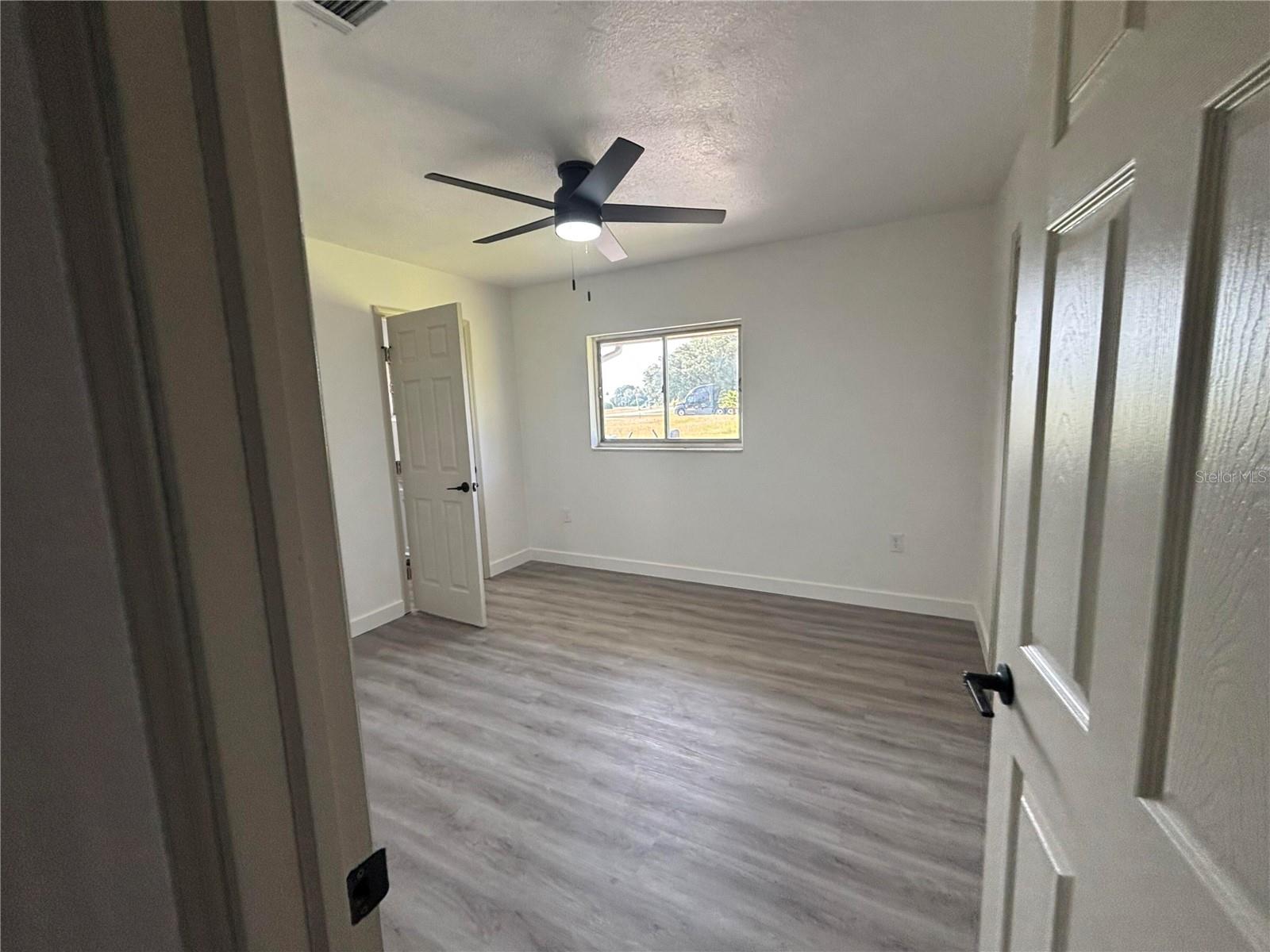 Image 16 of 28 For 7671 Red Grange Boulevard