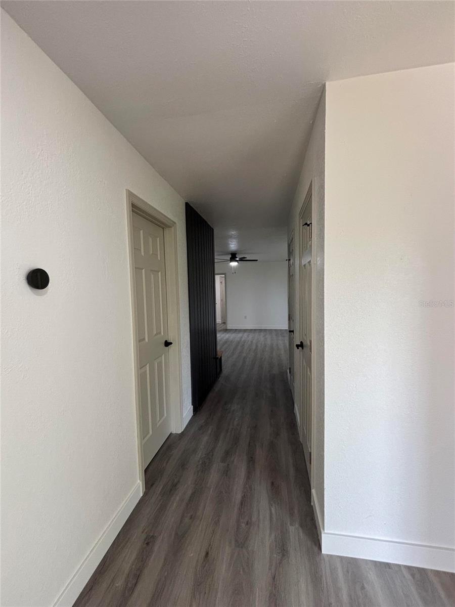 Image 5 of 28 For 7671 Red Grange Boulevard