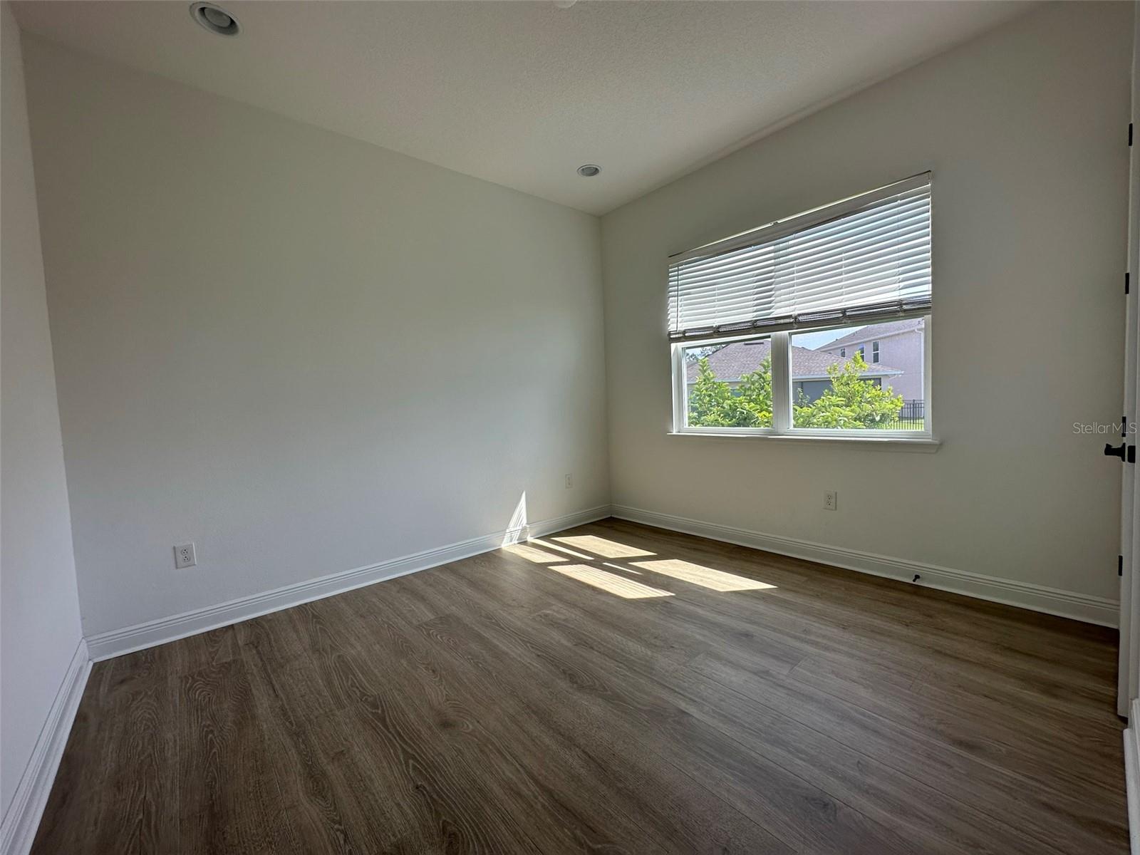 Image 7 of 20 For 15095 Mayberry Drive