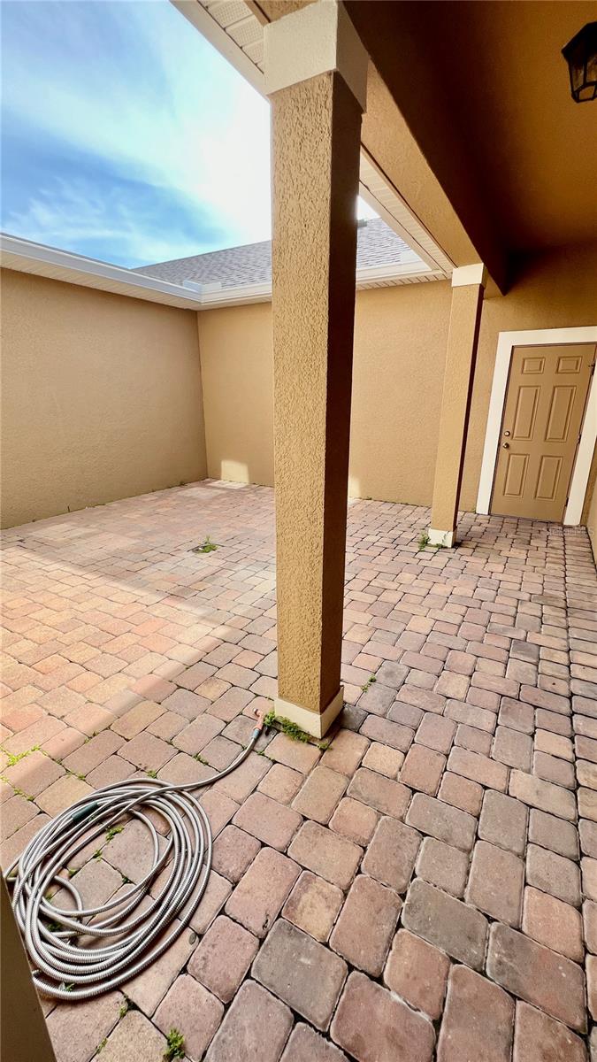 Image 16 of 31 For 8625 Coventry Park Way