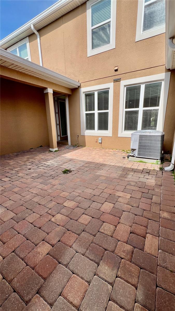 Image 18 of 31 For 8625 Coventry Park Way