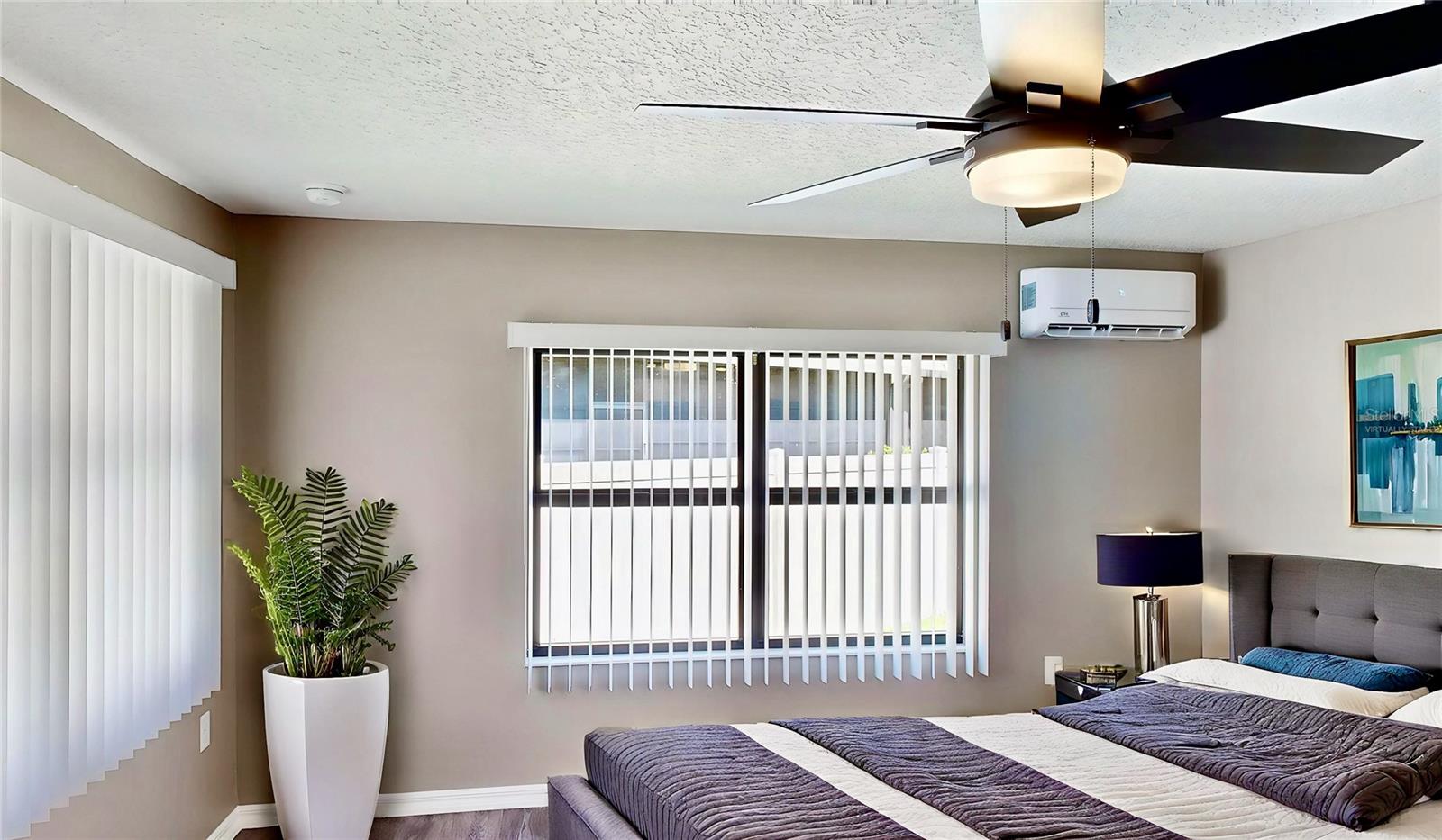 Image 3 of 16 For 416 Eron Way 30