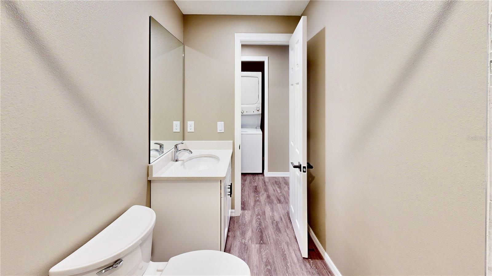Image 5 of 16 For 416 Eron Way 30