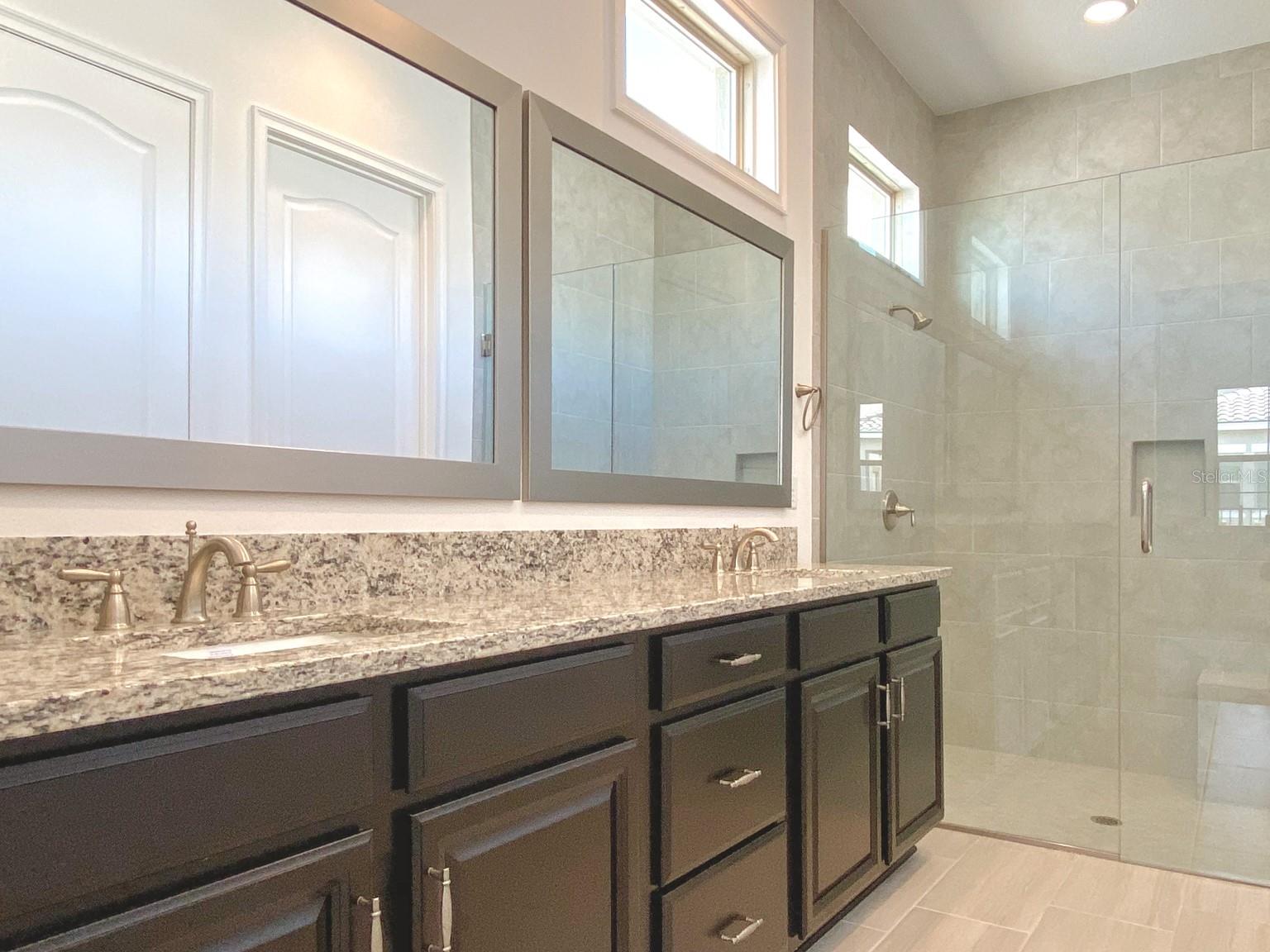 Image 21 of 40 For 10557 Gatley Place