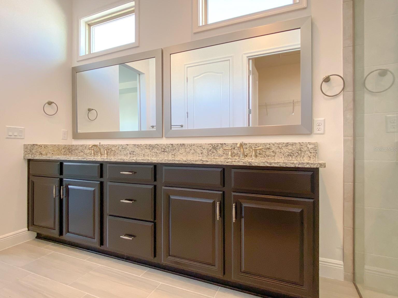 Image 22 of 40 For 10557 Gatley Place
