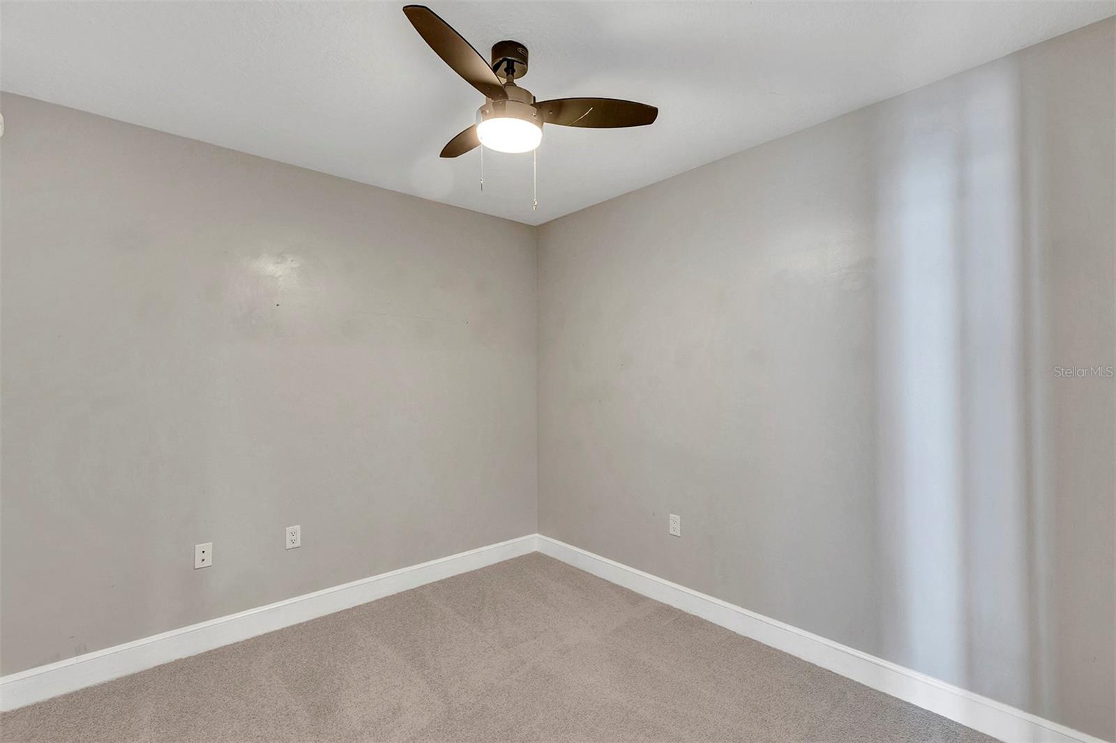 Image 2 of 30 For 101 Eola Drive 620