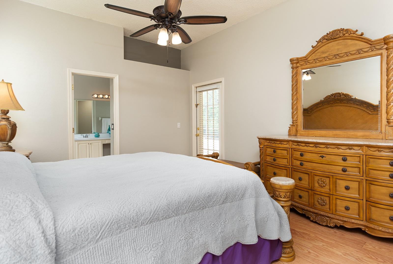 Image 14 of 45 For 789 White Ivey Court